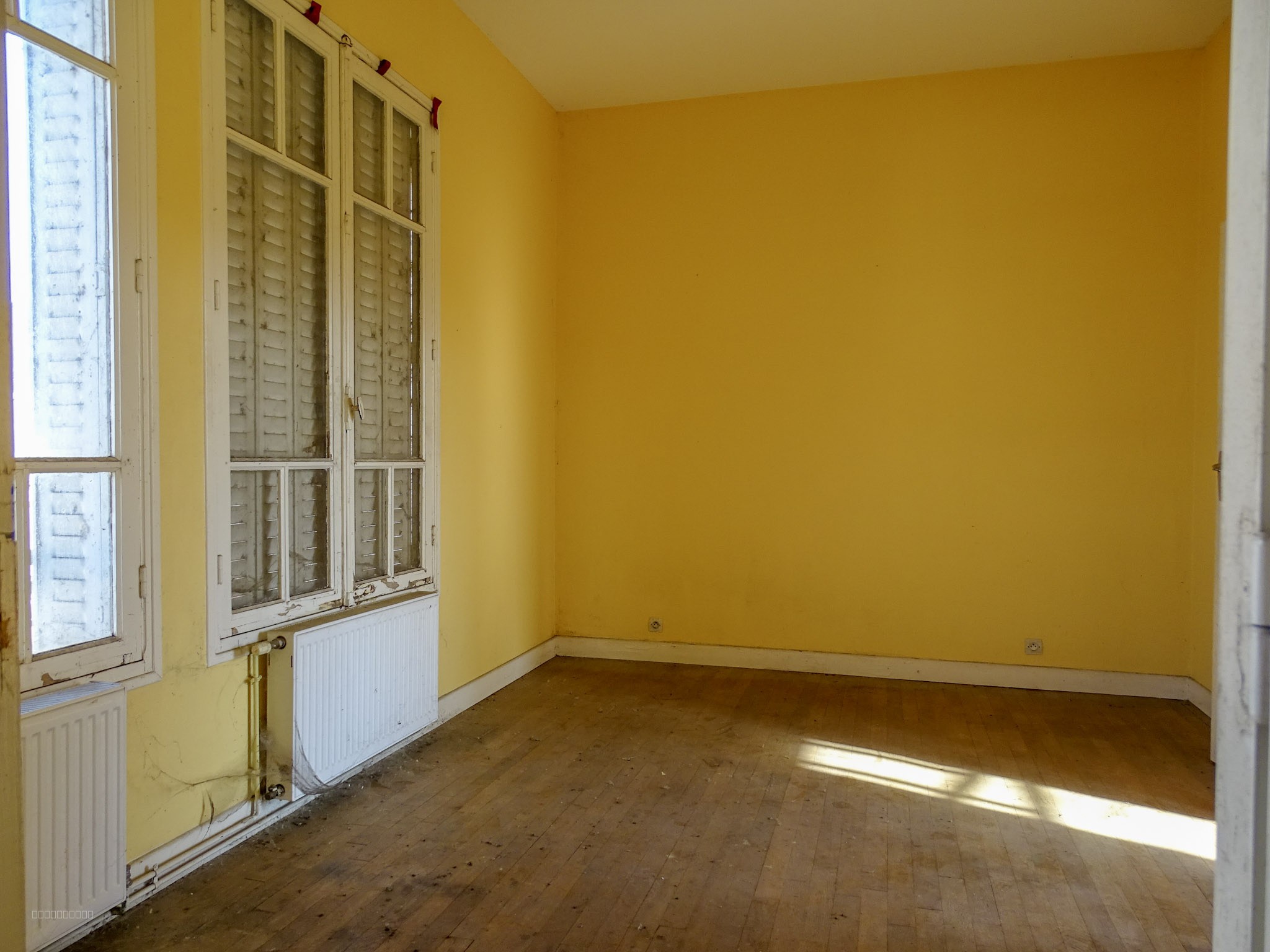 Immeuble à rénover de 186m2 à vendre à Villefranche-Sur-Cher — photo 2