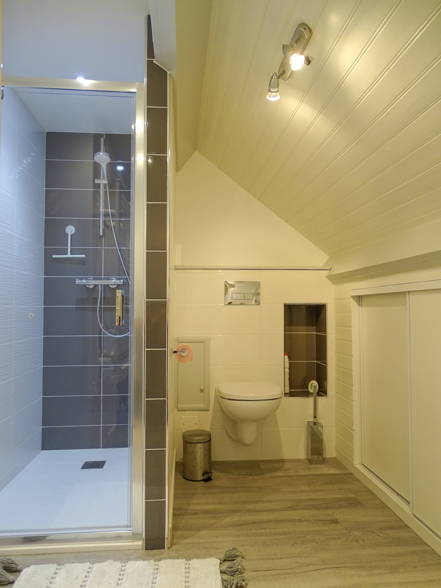 Pavillon de 219 m2 sur son parc boisé — photo 16