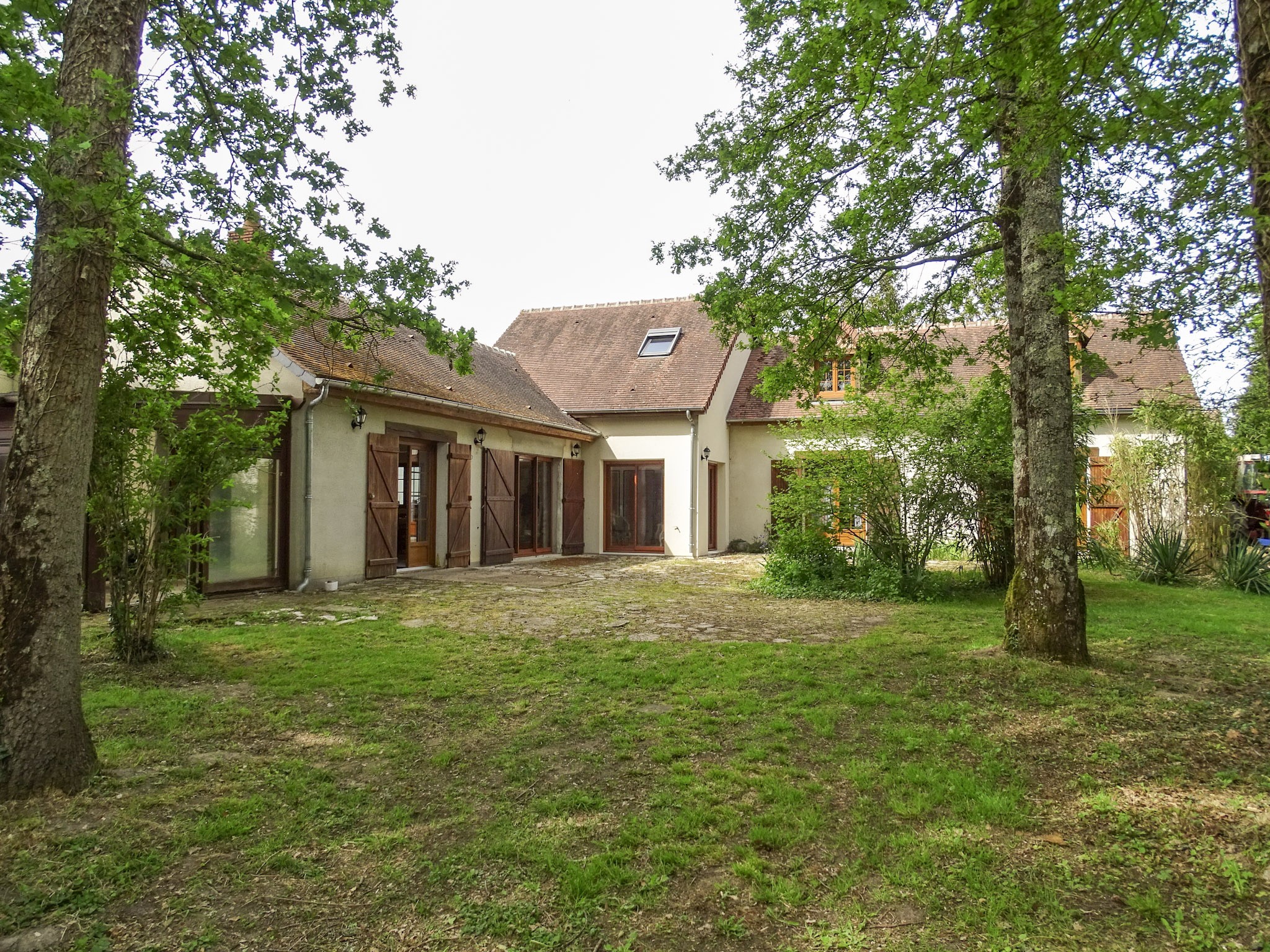 Pavillon de 219 m2 sur son parc boisé — photo 5