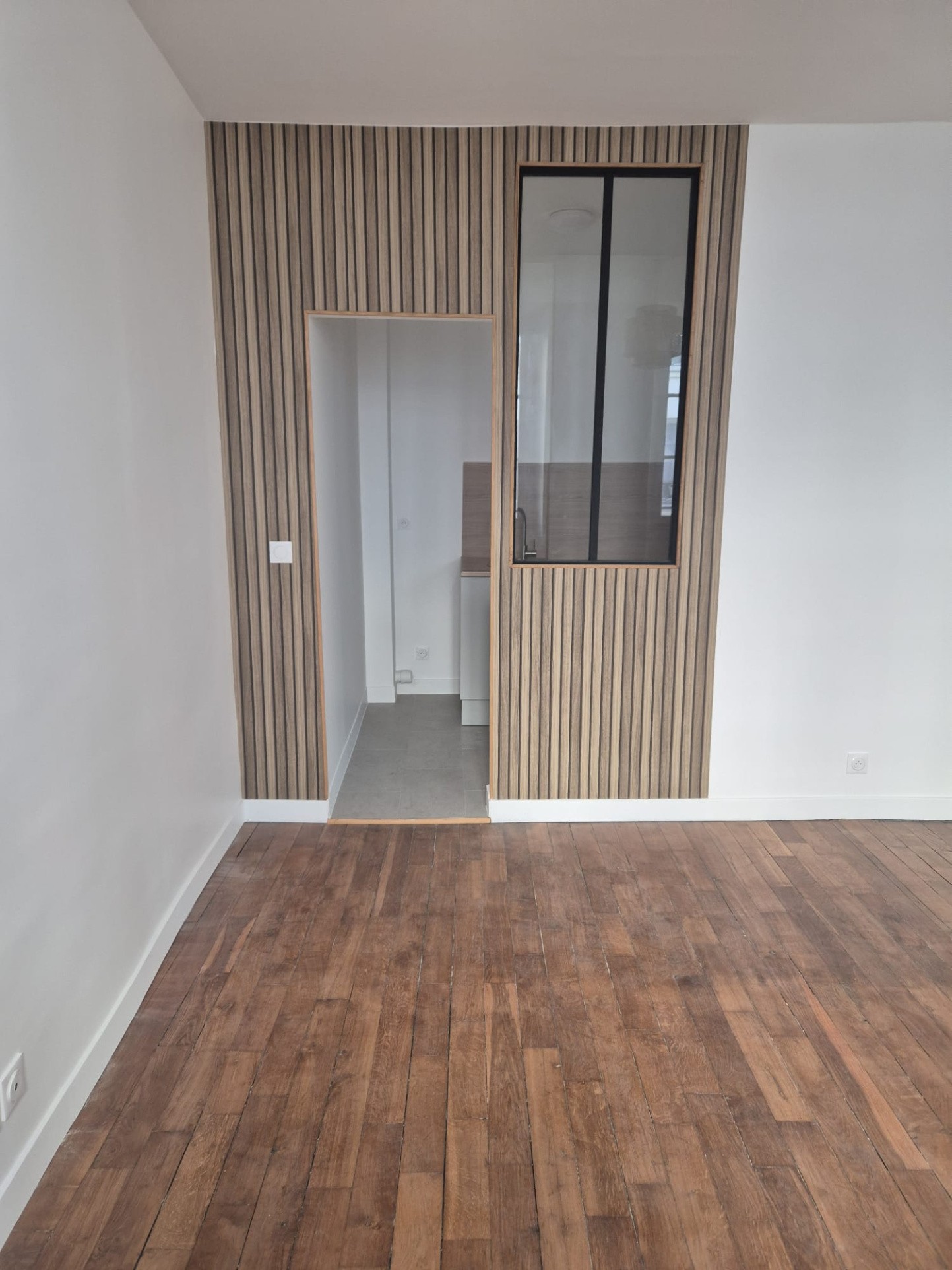 BASTILLE 75011 - STUDIO 25.54 m2 refait à neuf — photo 2
