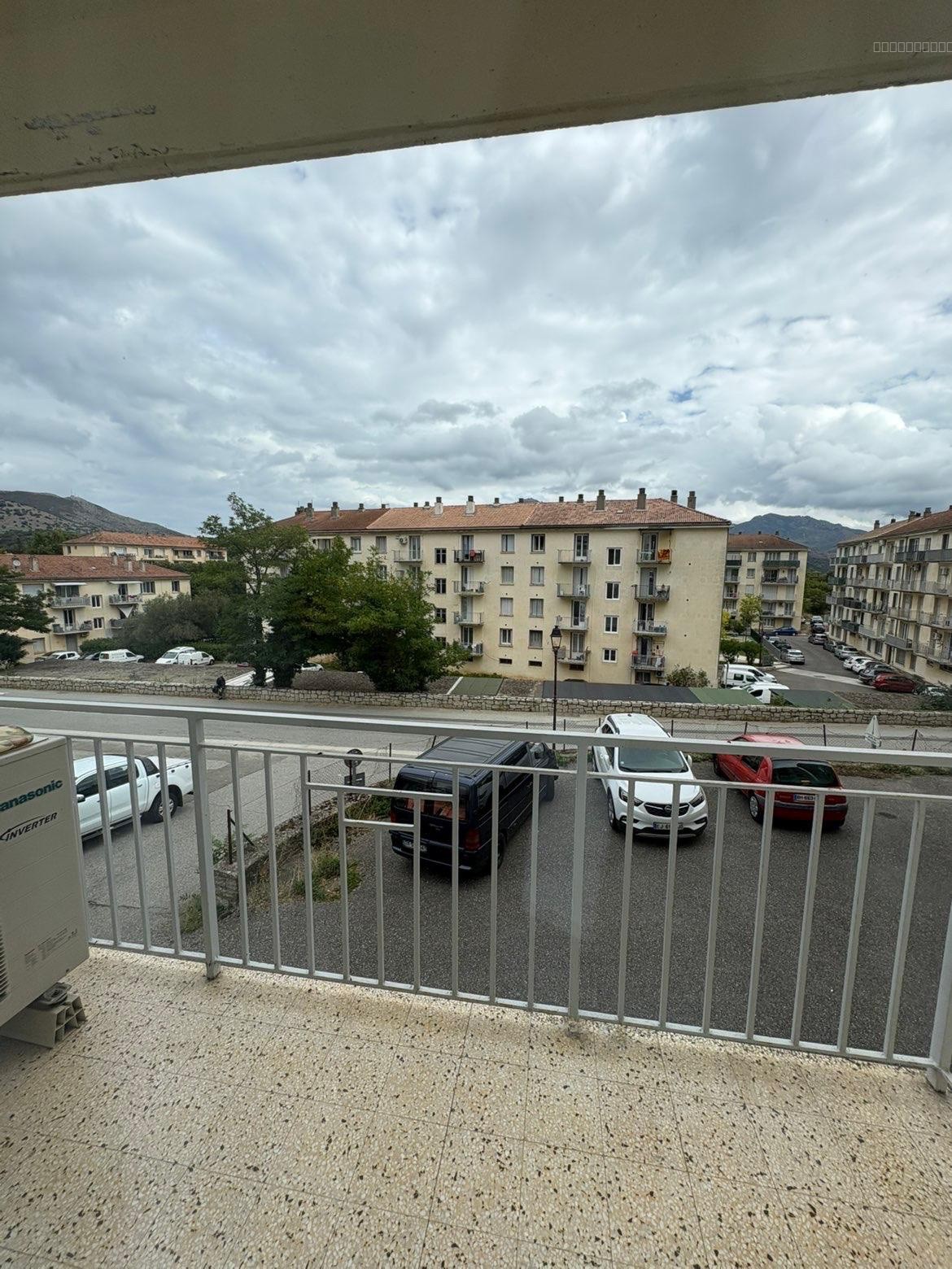 Appartement T4 meublé à Corte, proche de toutes les commodités — photo 5