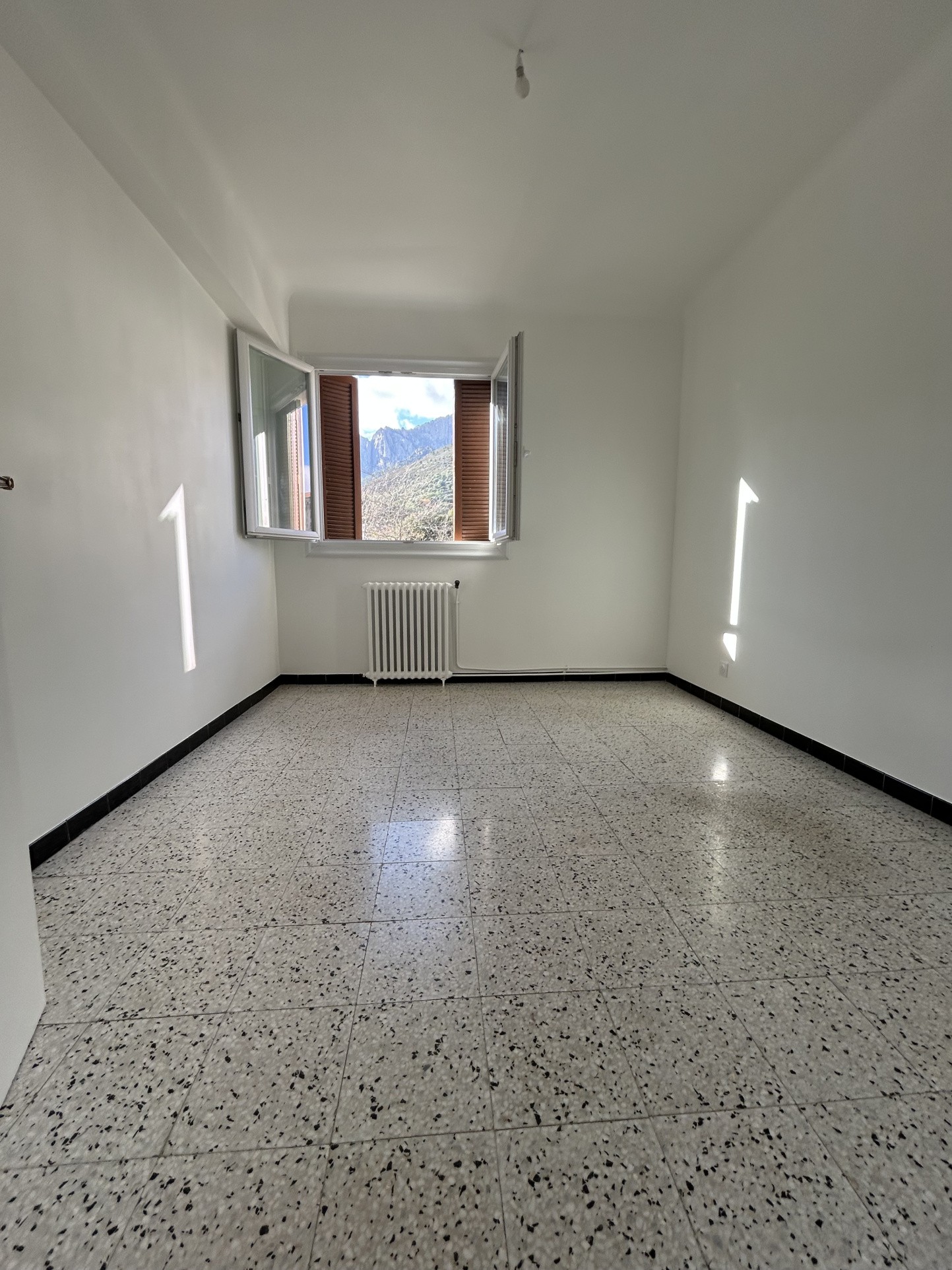 Appartement T3 à Corte, proche de toutes les commodités — photo 6