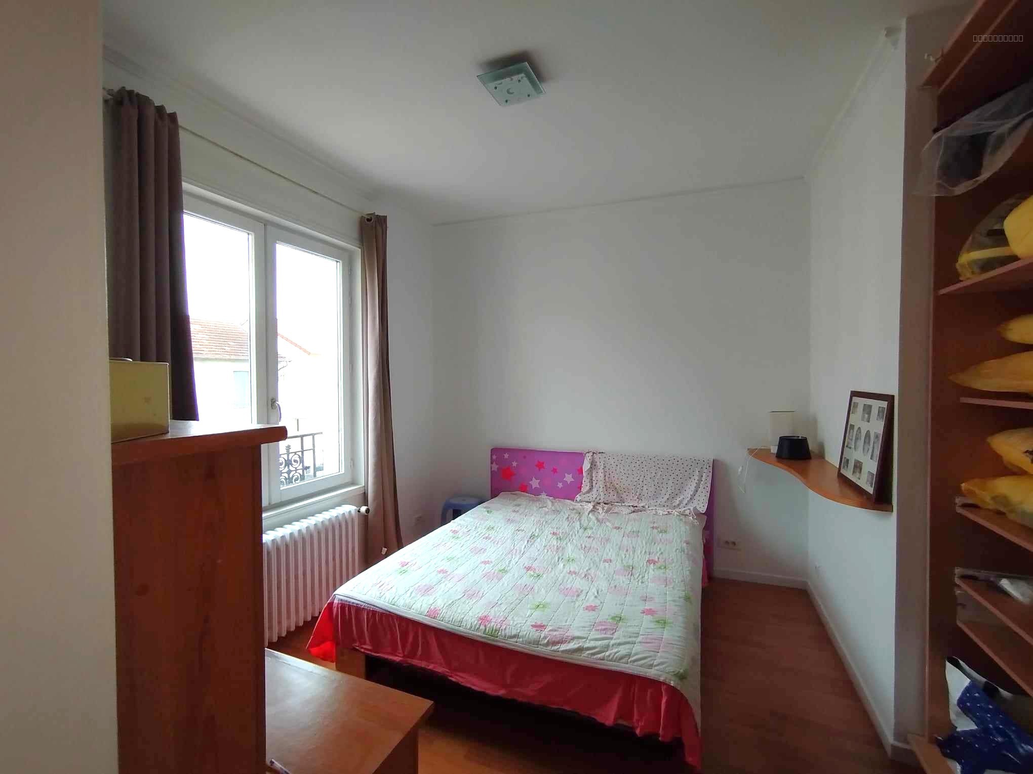 VICHY, COQUETTE MAISON A PROXIMITE DES COMMERCES — photo 7