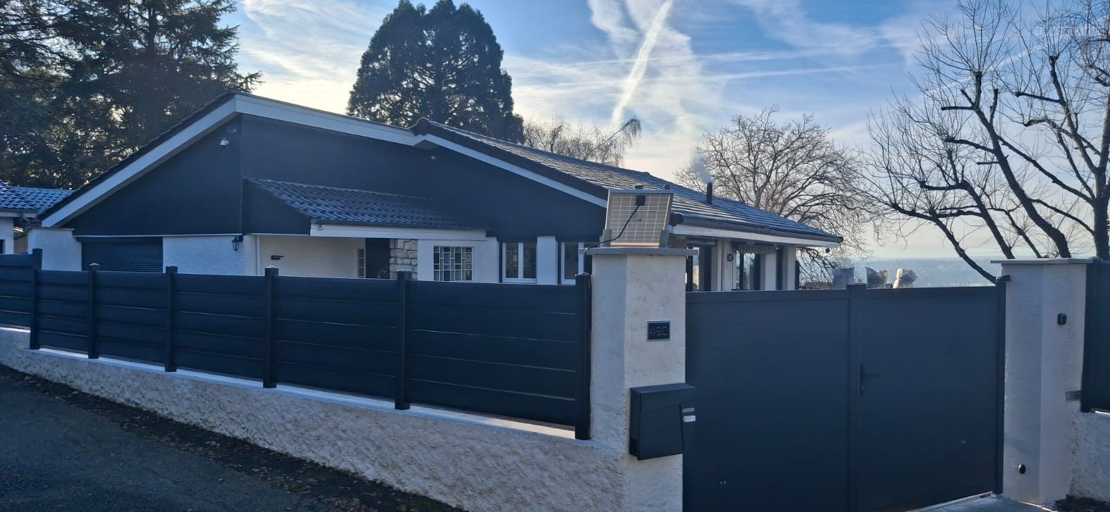 CREUZIER-LE-VIEUX, MAISON D'ARCHITECTE AVEC VUE IMPRENABLE — photo 11