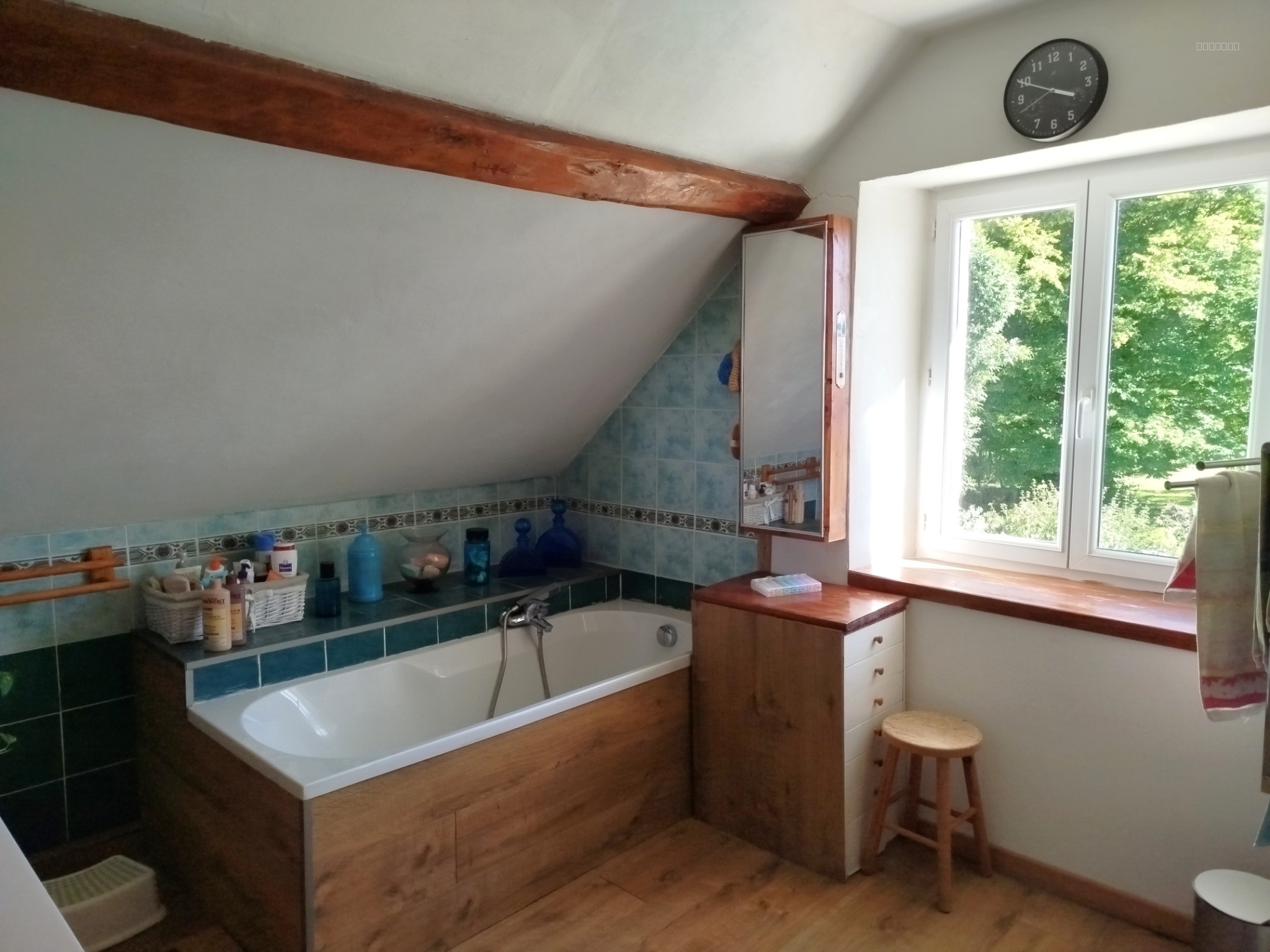 SORTIE BELLERIVE, COQUETTE MAISON AVEC PISCINE DANS UN PARC ARBORÉ — photo 7