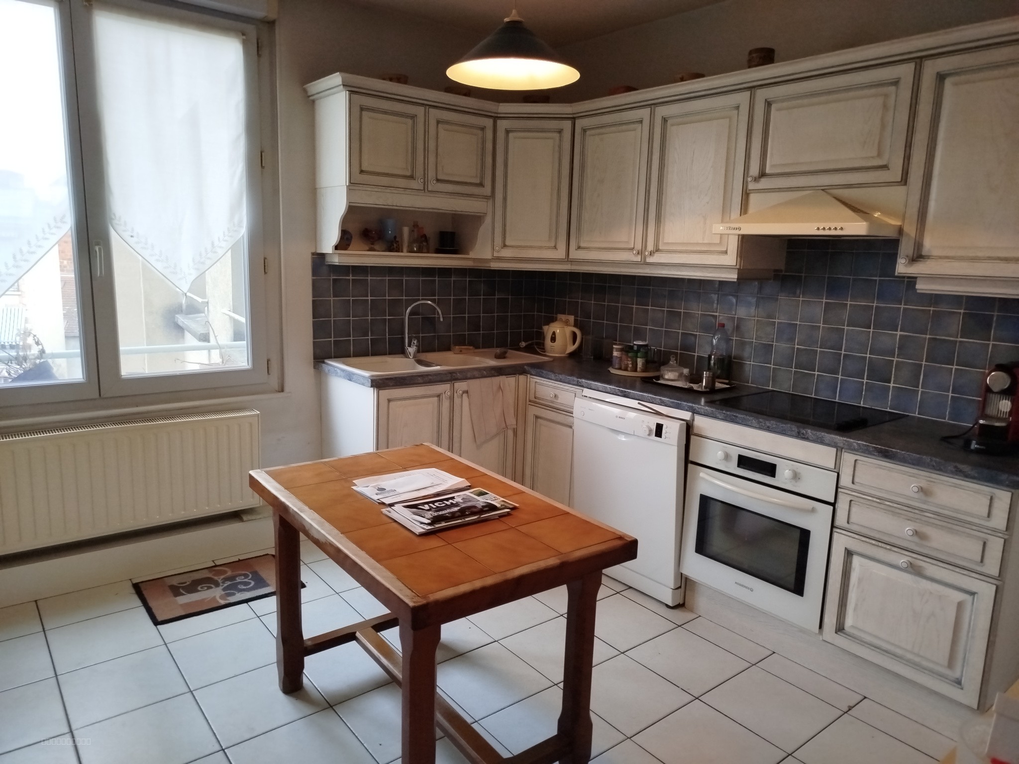 VICHY PARCS, BEL APPARTEMENT — photo 4