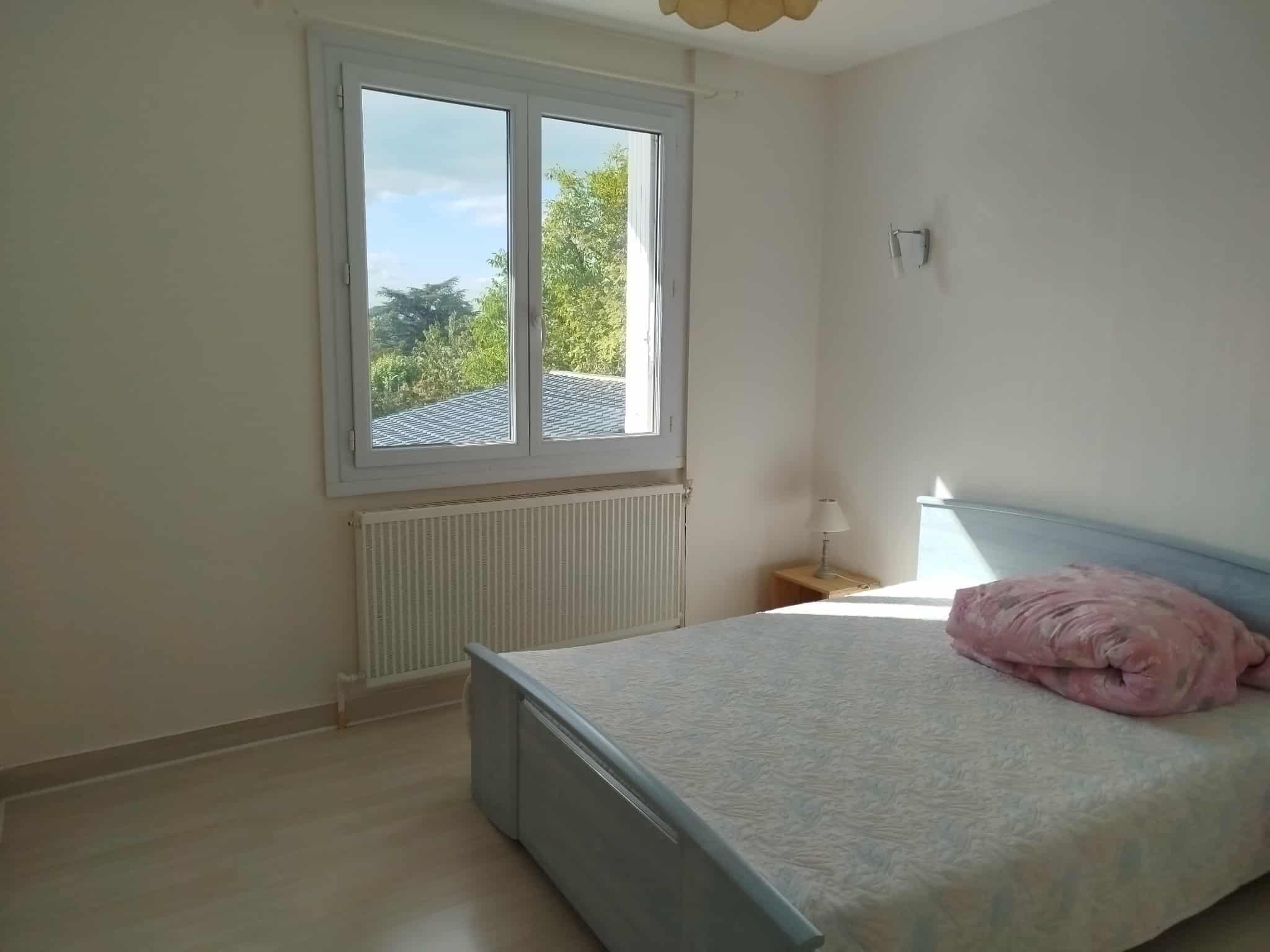 CREUZIER-LE-VIEUX MAISON DANS QUARTIER RECHERCHE — photo 6