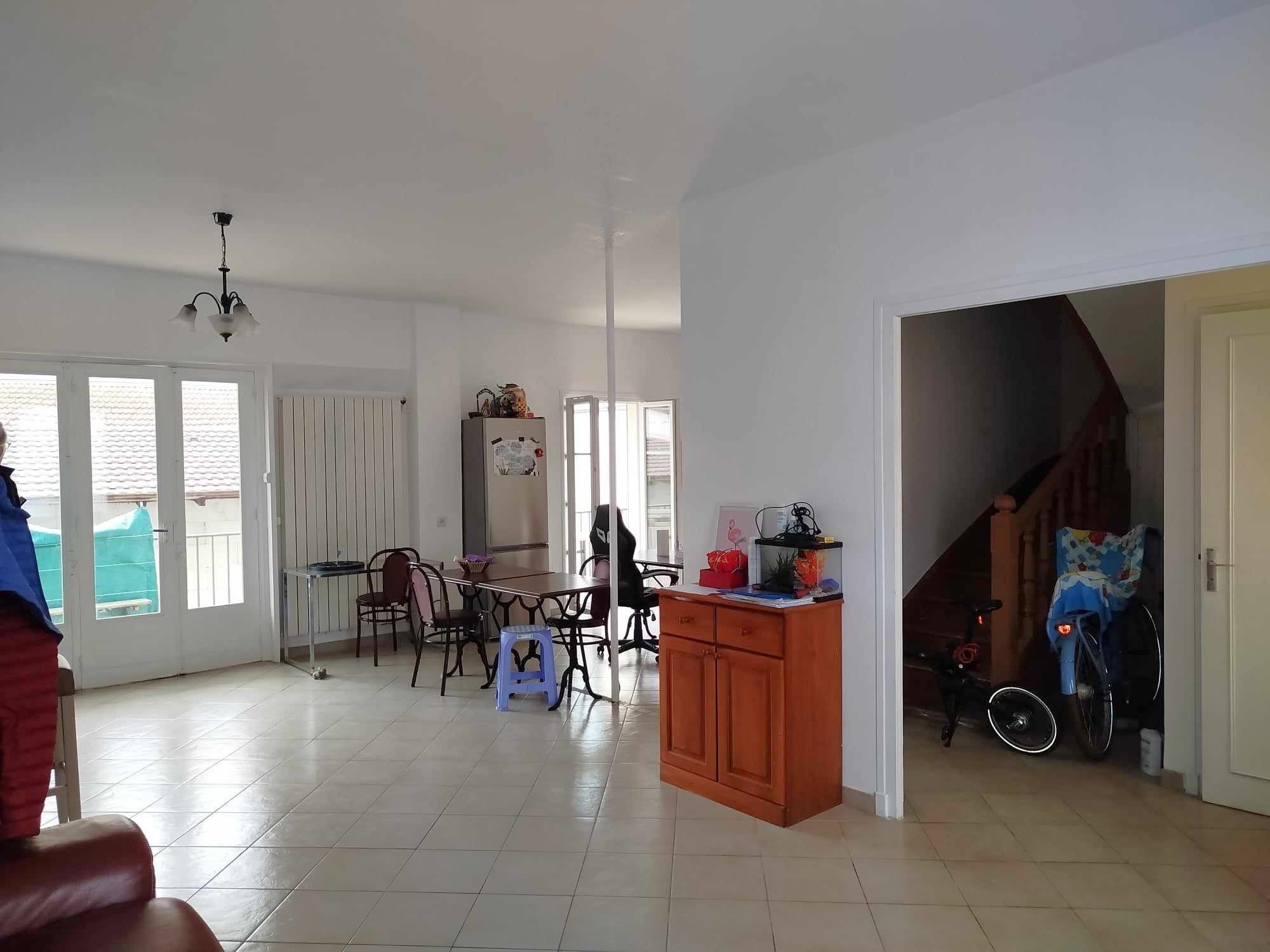 VICHY, COQUETTE MAISON A PROXIMITE DES COMMERCES — photo 3