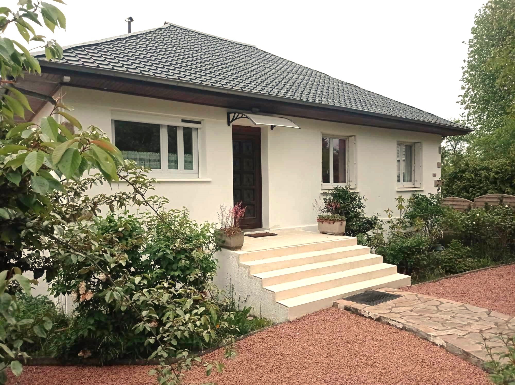 CREUZIER-LE-VIEUX MAISON DANS QUARTIER RECHERCHE — photo 11
