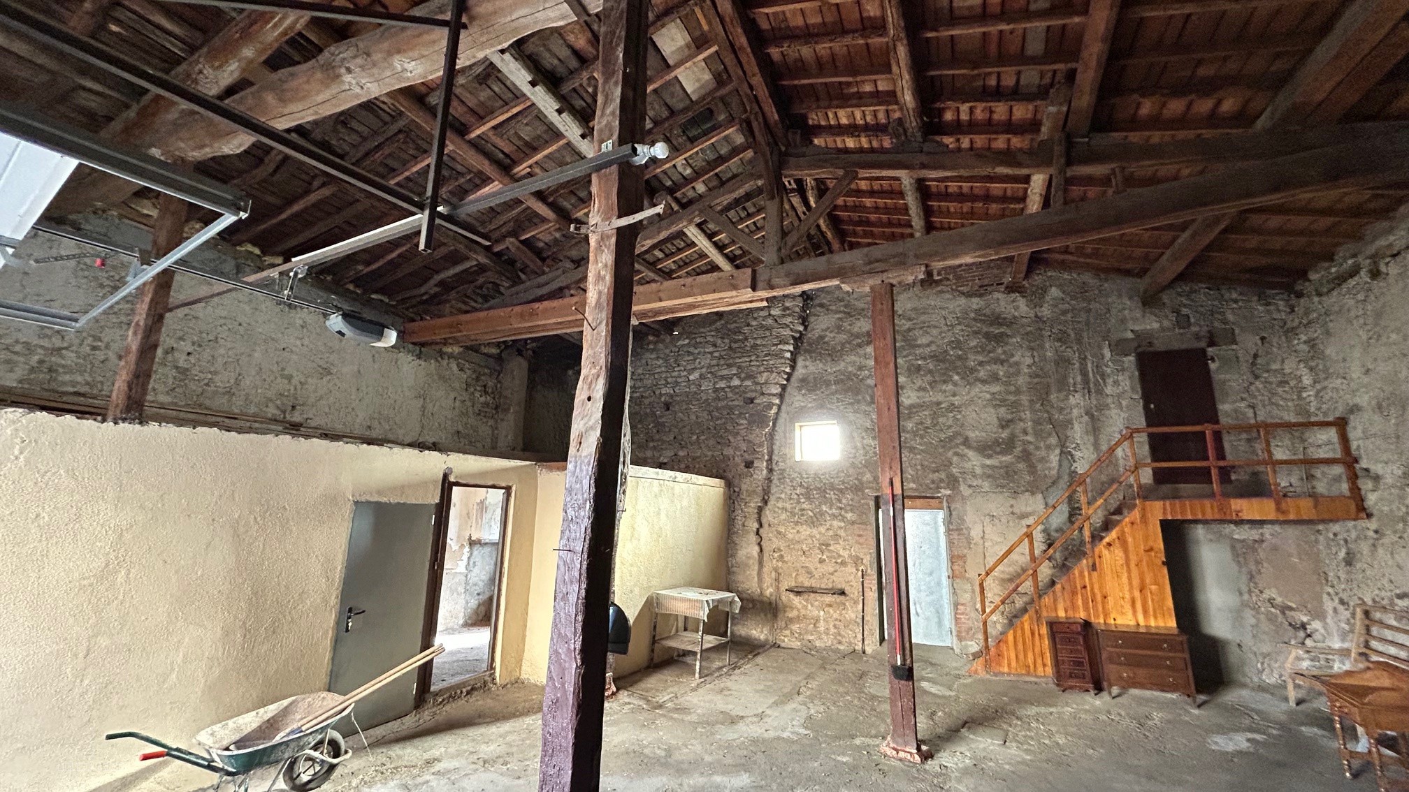 Maison de ville avec grange sur un terrain de 720 m2 — photo 14