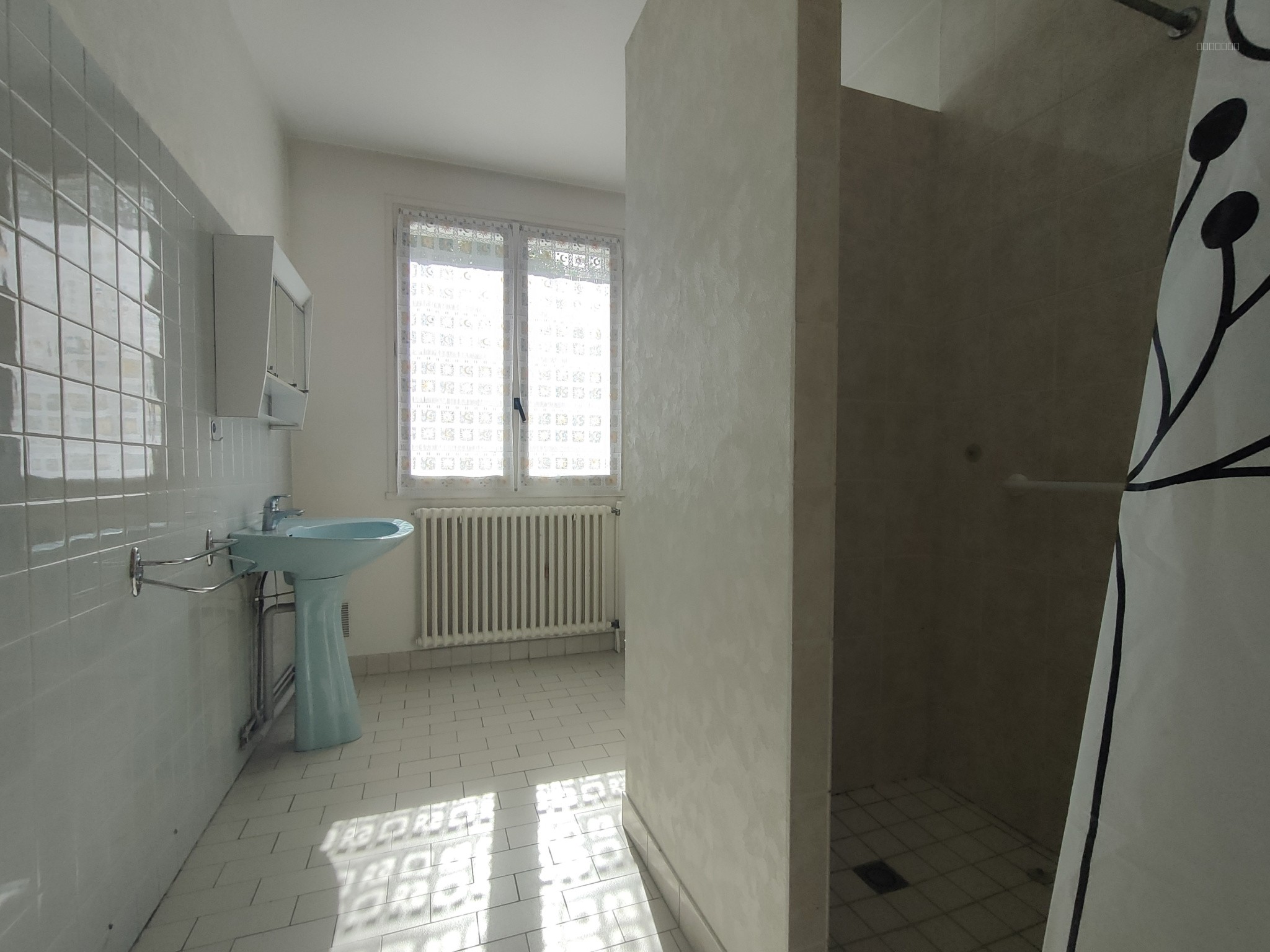 Maison 79 m2 avec jardin et sous sol complet — photo 9