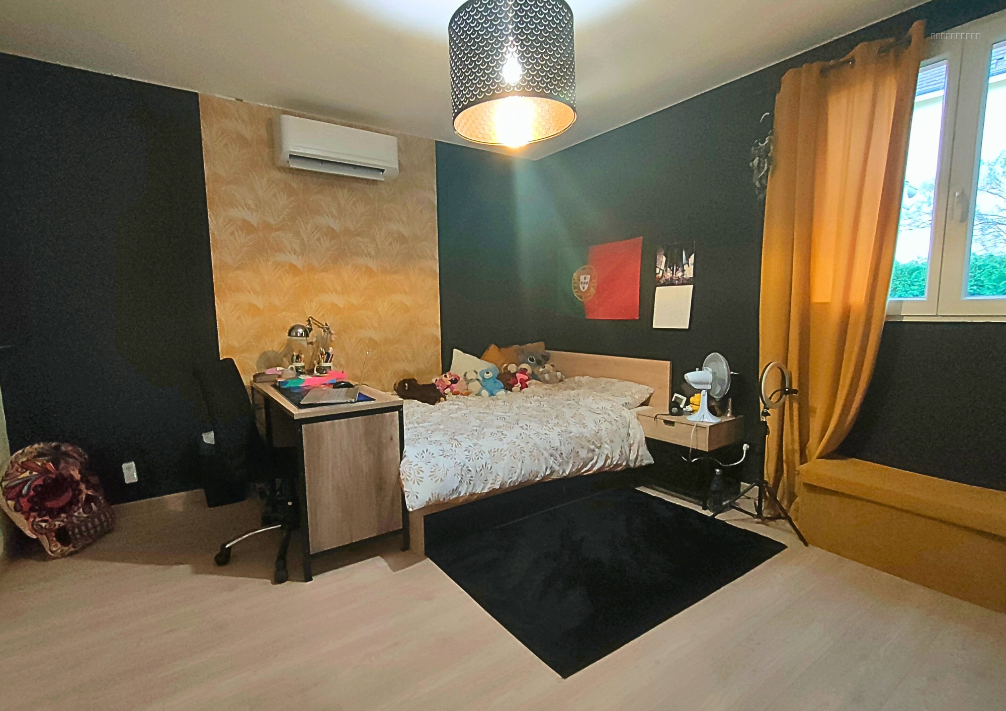 Maison plain pied avec piscine et jardin — photo 9
