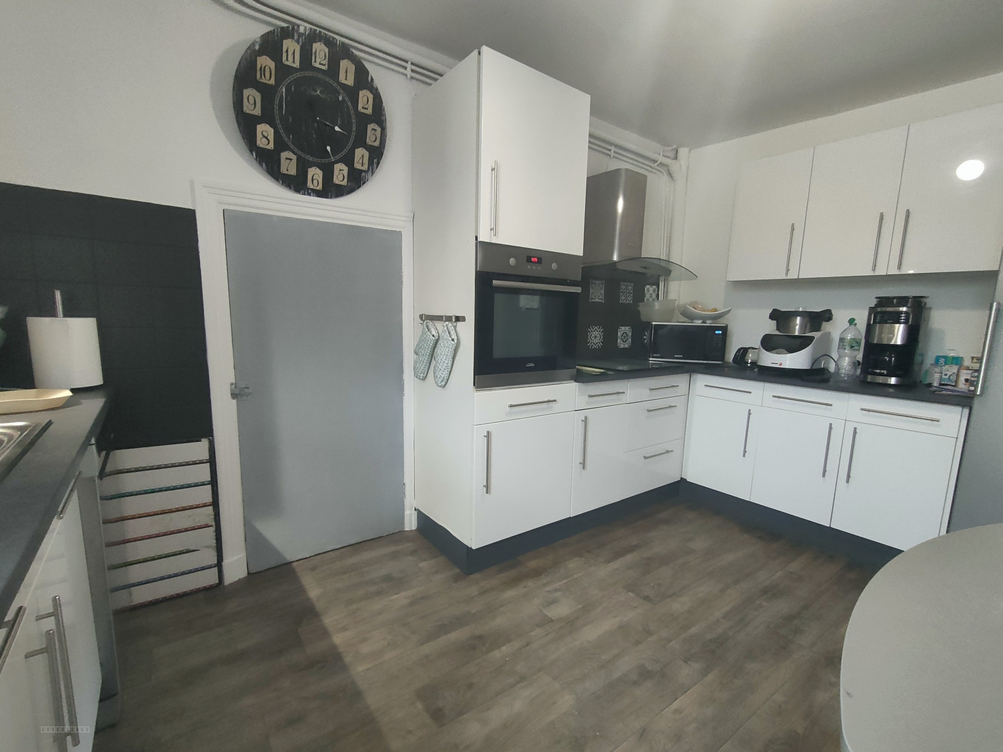 Maison 201 m2 avec 4 chambres et cour — photo 6