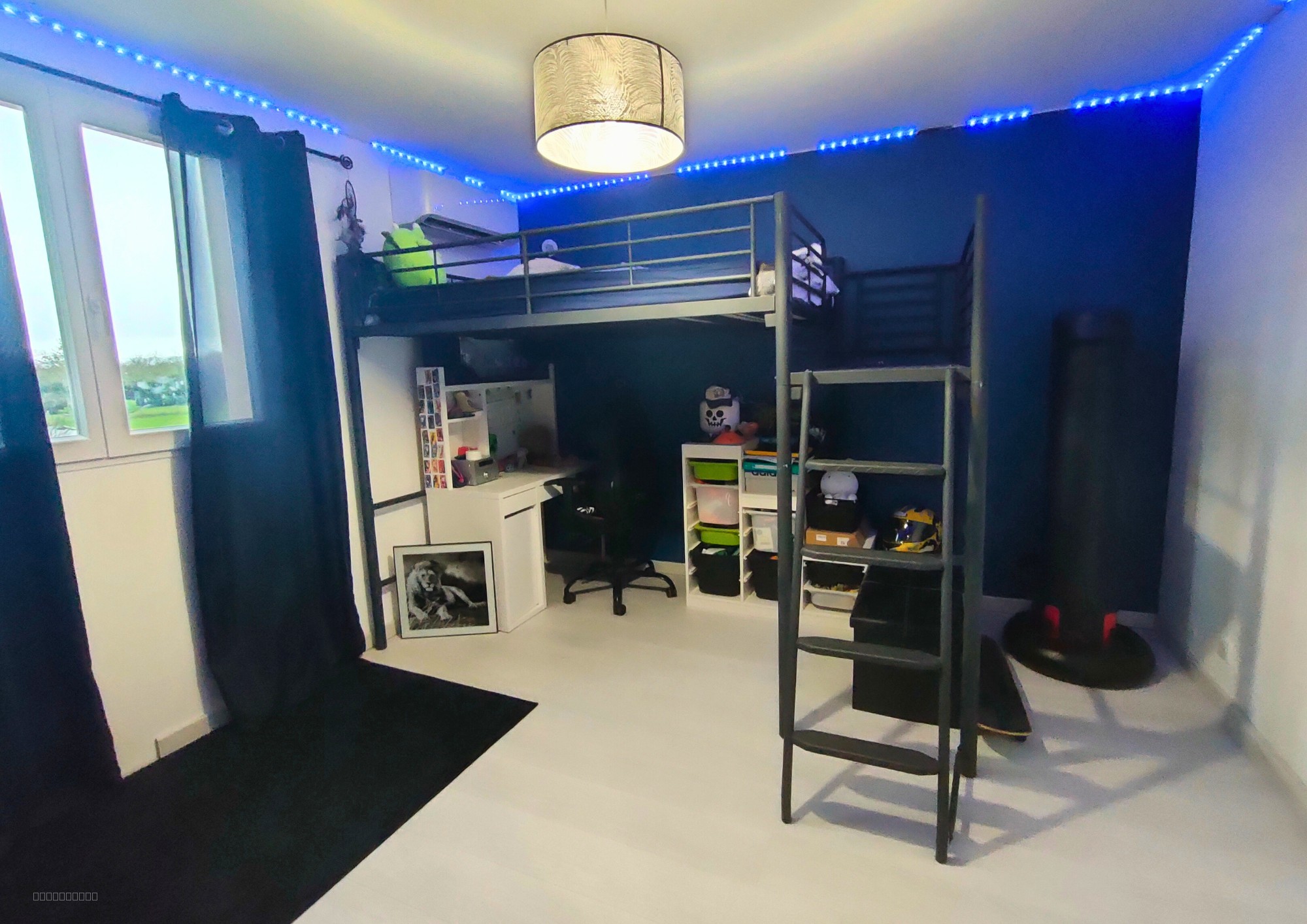 Maison plain pied avec piscine et jardin — photo 10