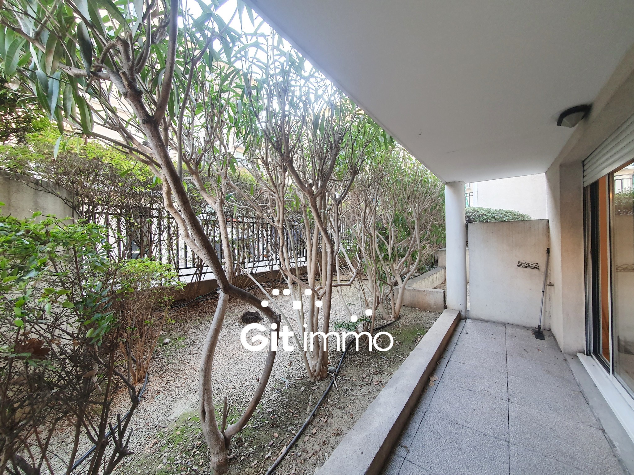 Appartement T1 avec parking — photo 4