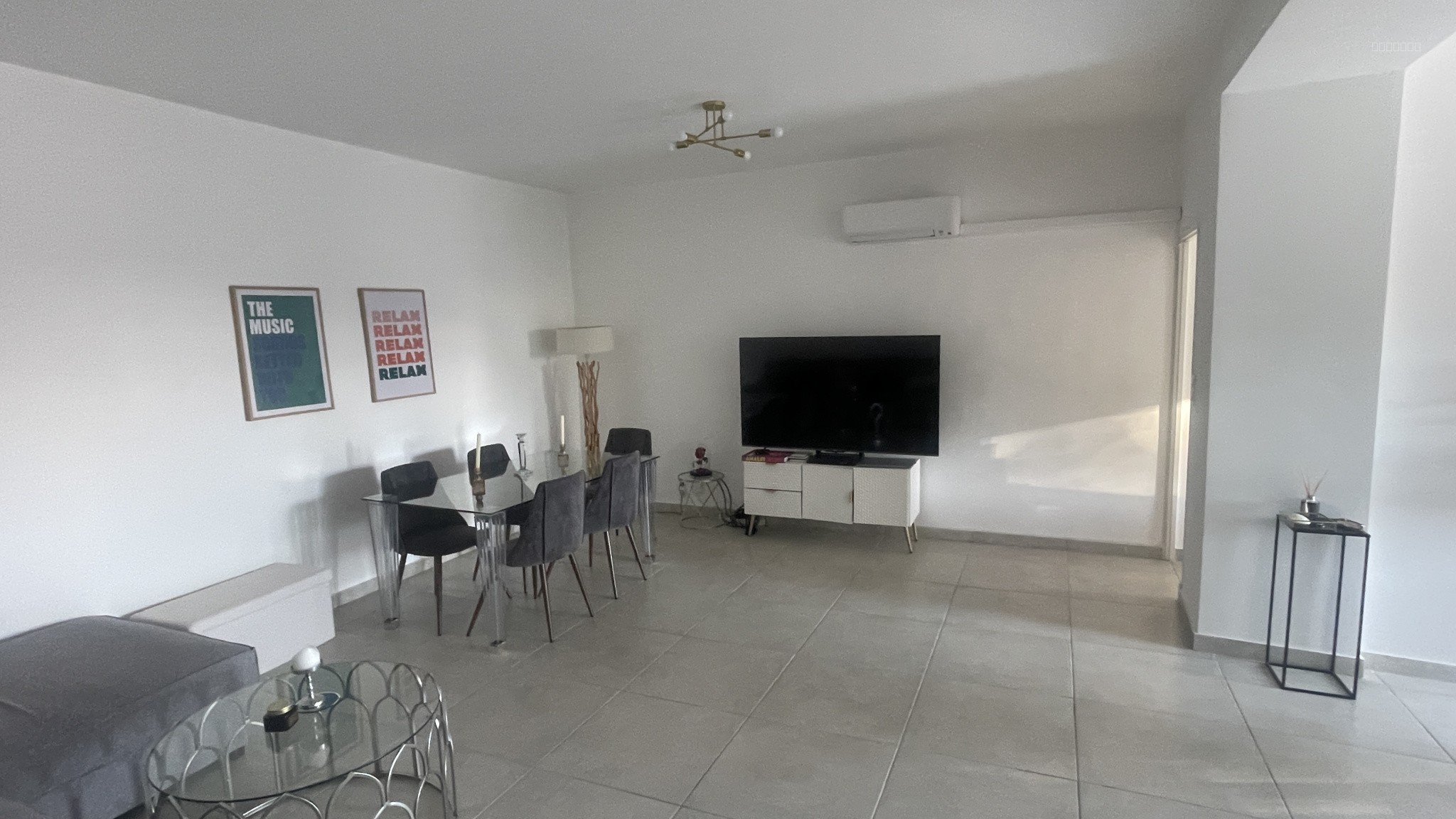Superbe T4 de 96 m2 avec terrasse plein sud de 38 m2   Rénové avec goût — photo 3