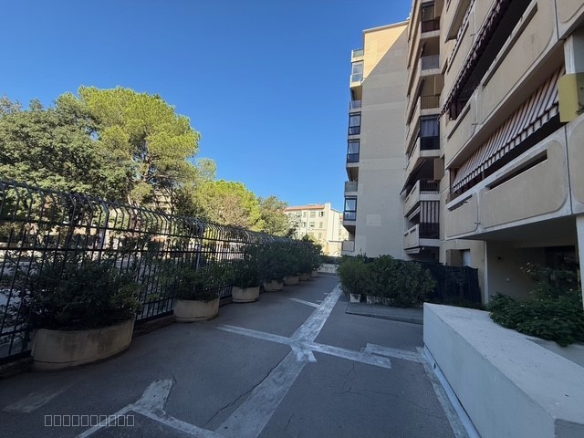 Appartement T3/4 situé à Marseille, 13003 Marseille, IDEAL POUR UN INVESTISSEUR. — photo 2
