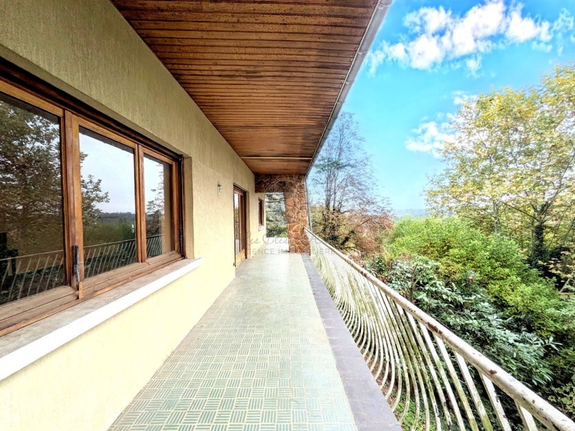 Propriété de caractère avec vue dégagée et grand terrain arboré   Francheville-Le-Haut — photo 4