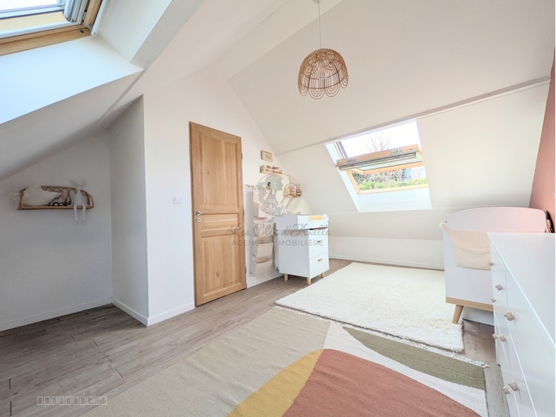 Maison familiale avec suite de plain pied — photo 16
