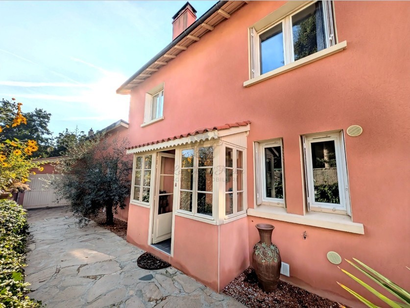 Maison de village au cœur de Brignais — photo 3