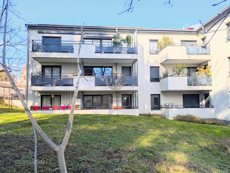 Appartement T3 avec terrasse et verdure au cœur de Saint-Genis-Laval   Résidence Harmonie Nature de 2016 — photo 2
