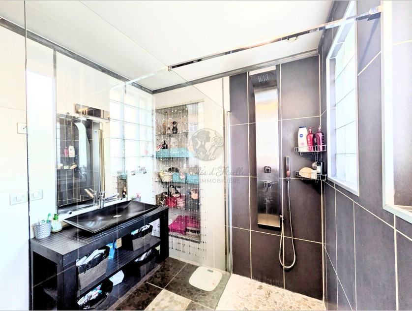 Propriété contemporaine à Grézieu-la-Varenne - 259 m2 Carrez, 360 m2 utiles — photo 8