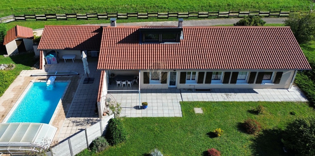 Maison d’architecte de plain-pied au cœur d’un espace naturel préservé - Les contreforts du Pilat — photo 4