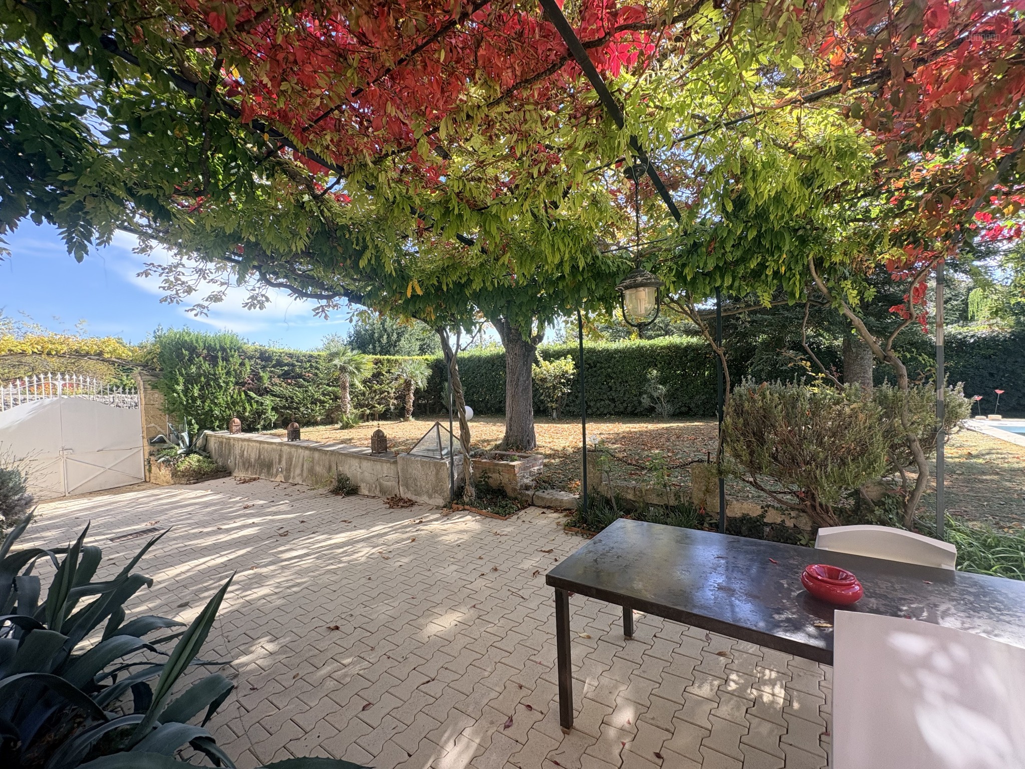 MAISON DE MAITRE AVEC PISCINE — photo 17