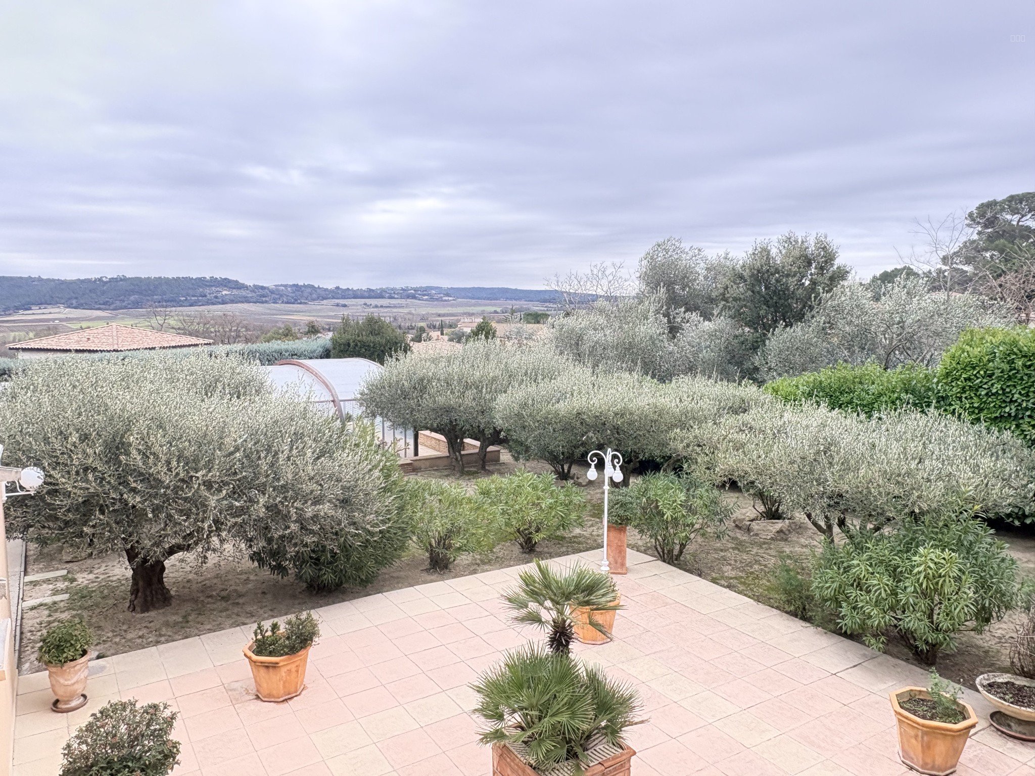 VILLA T11 AVEC PISCINE ET POOL HOUSE — photo 3