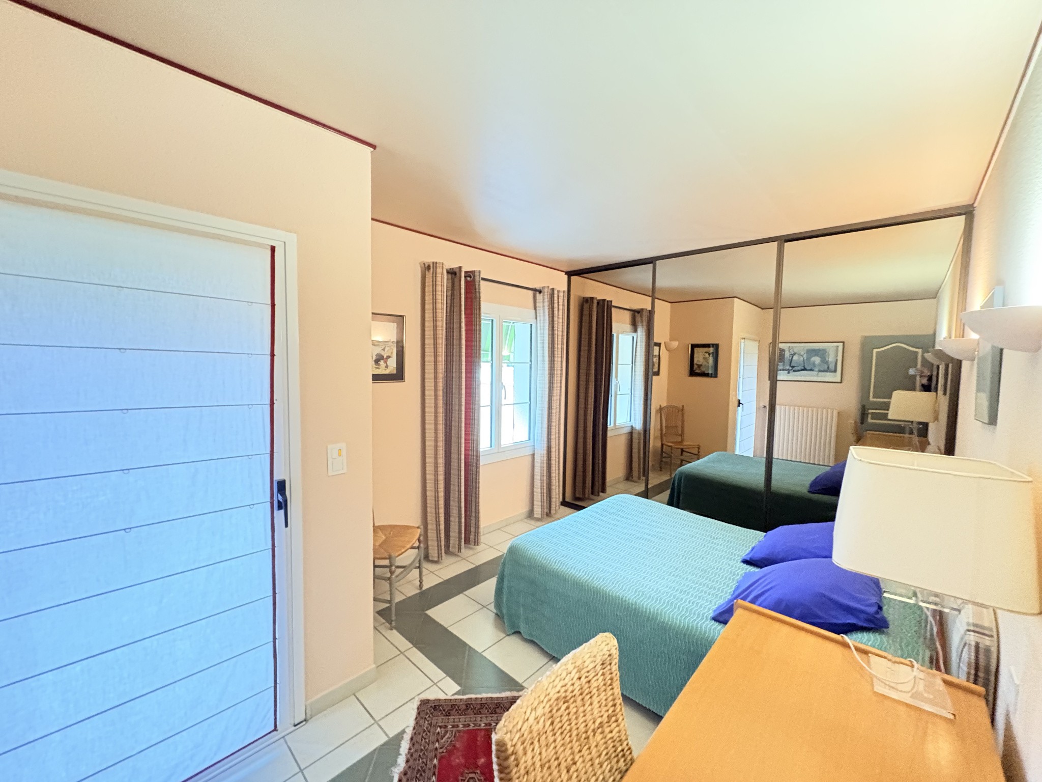VILLA T11 AVEC PISCINE ET POOL HOUSE — photo 8
