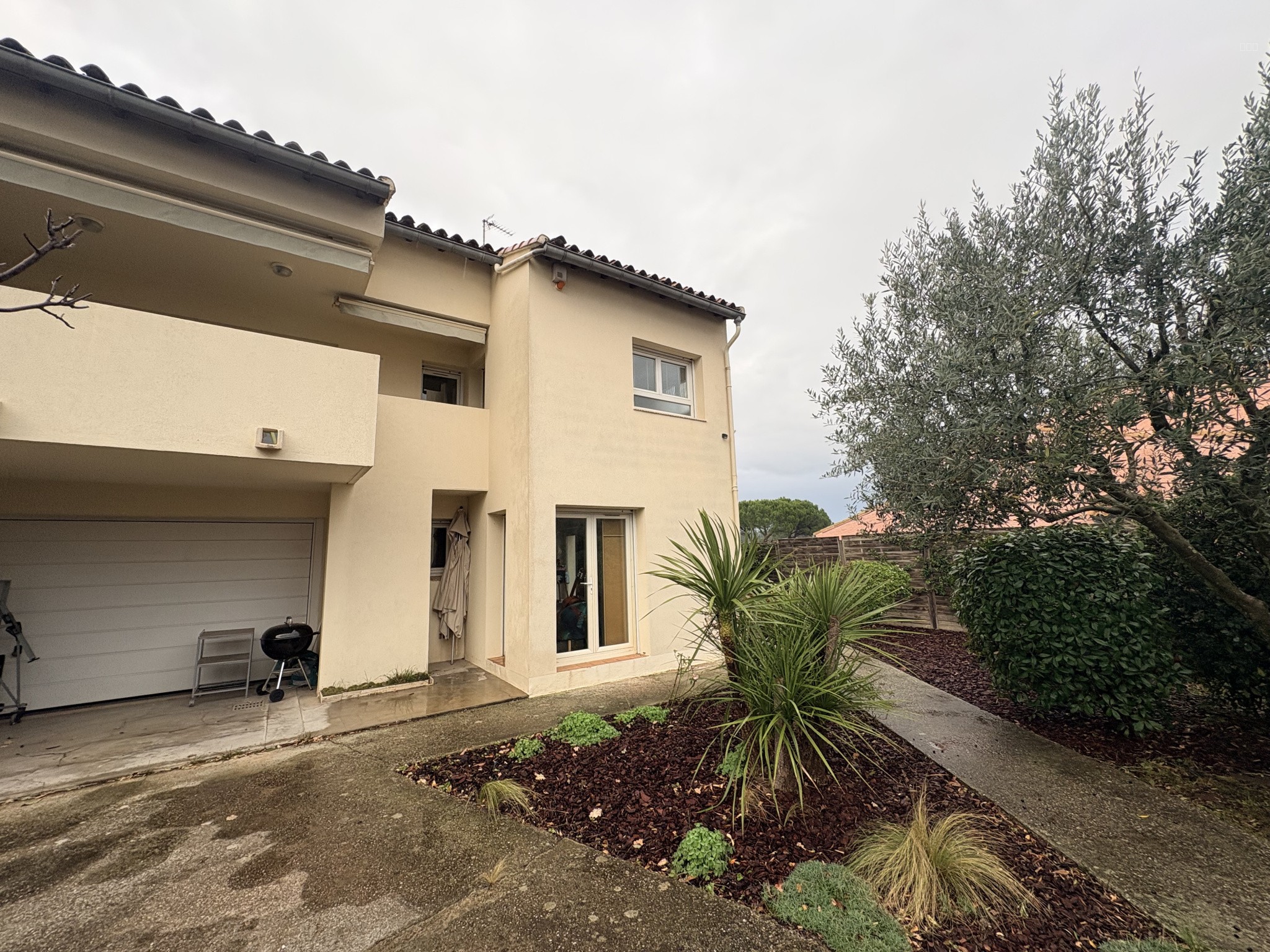 DANS QUARTIER TRES RECHERCHE AVEC TOUTES COMODITES VILLA T5 140M2 — photo 17