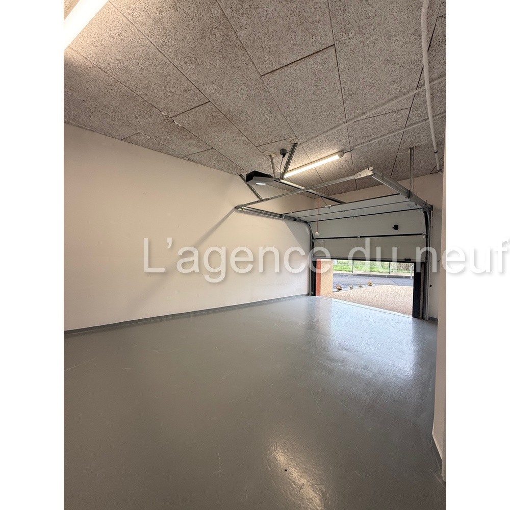 Maison de village avec garage — photo 11