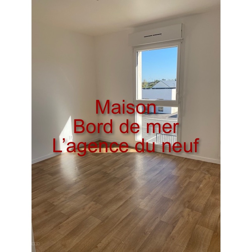Maison bord de mer avec garage — photo 2