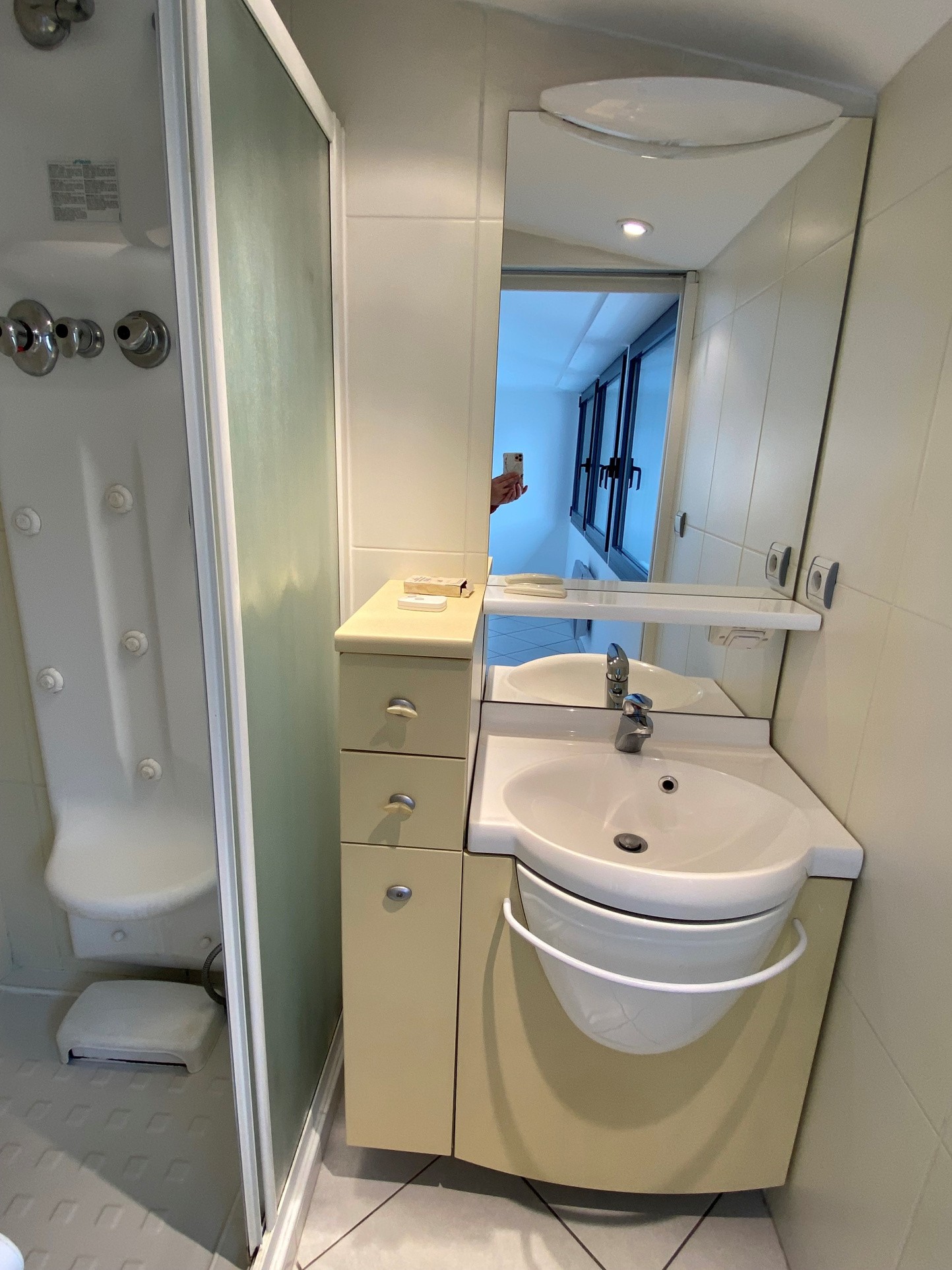 Grand appartement de type III avec 2 garages et buanderie Rodez Centre — photo 12