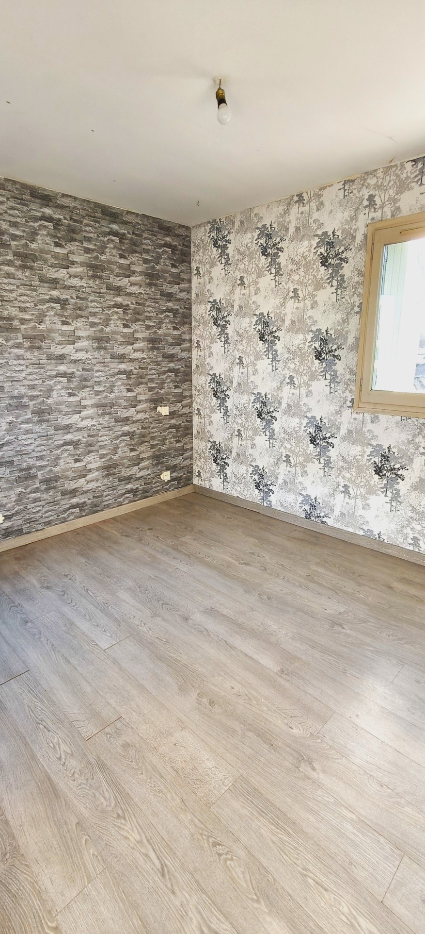 Beau duplex 6 pièces 105 m2   Loggia sud, garage & balcon   Onet-le-Château (La Baleine) — photo 11