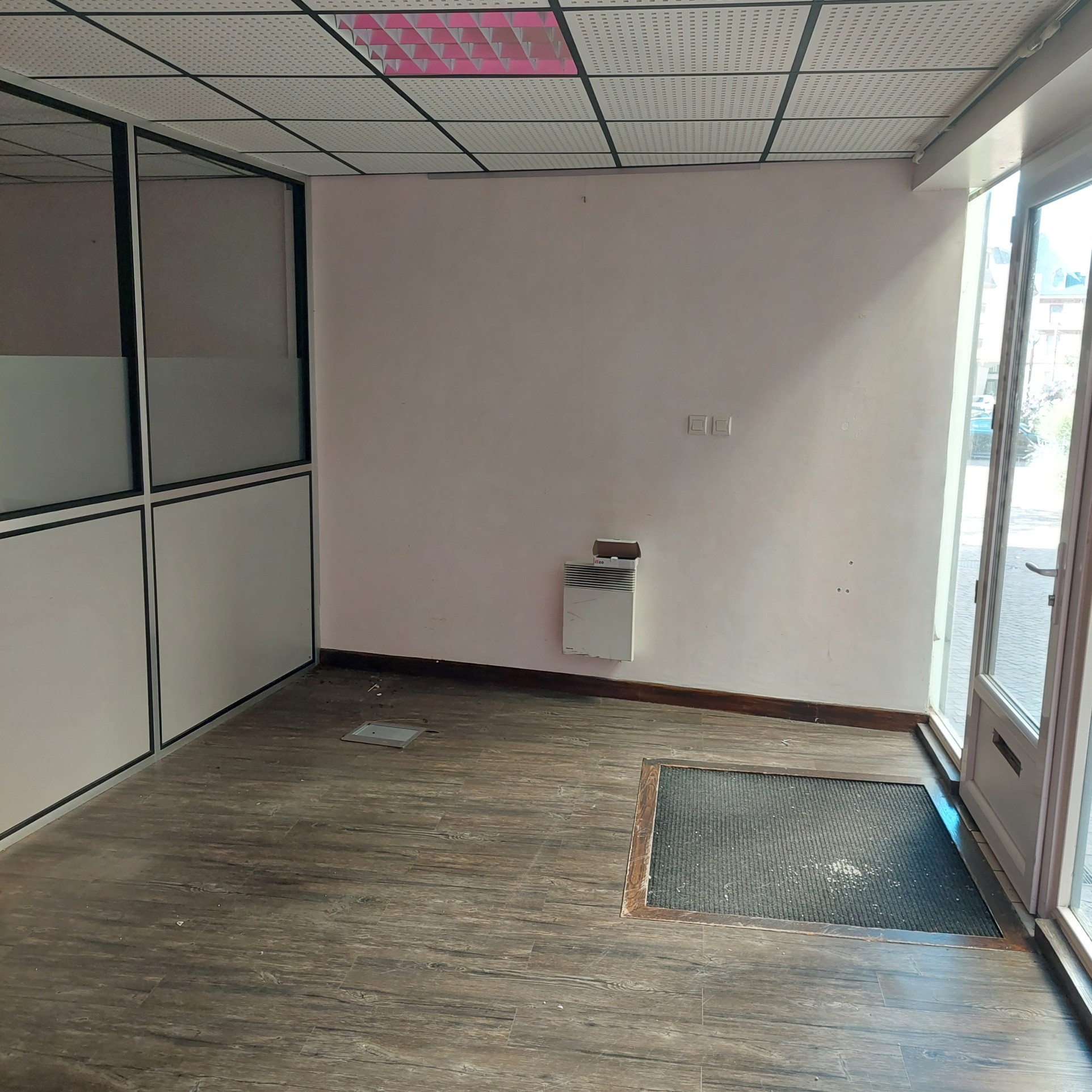 LOCAL COMMERCIAL EN CENTRE VILLE — photo 2