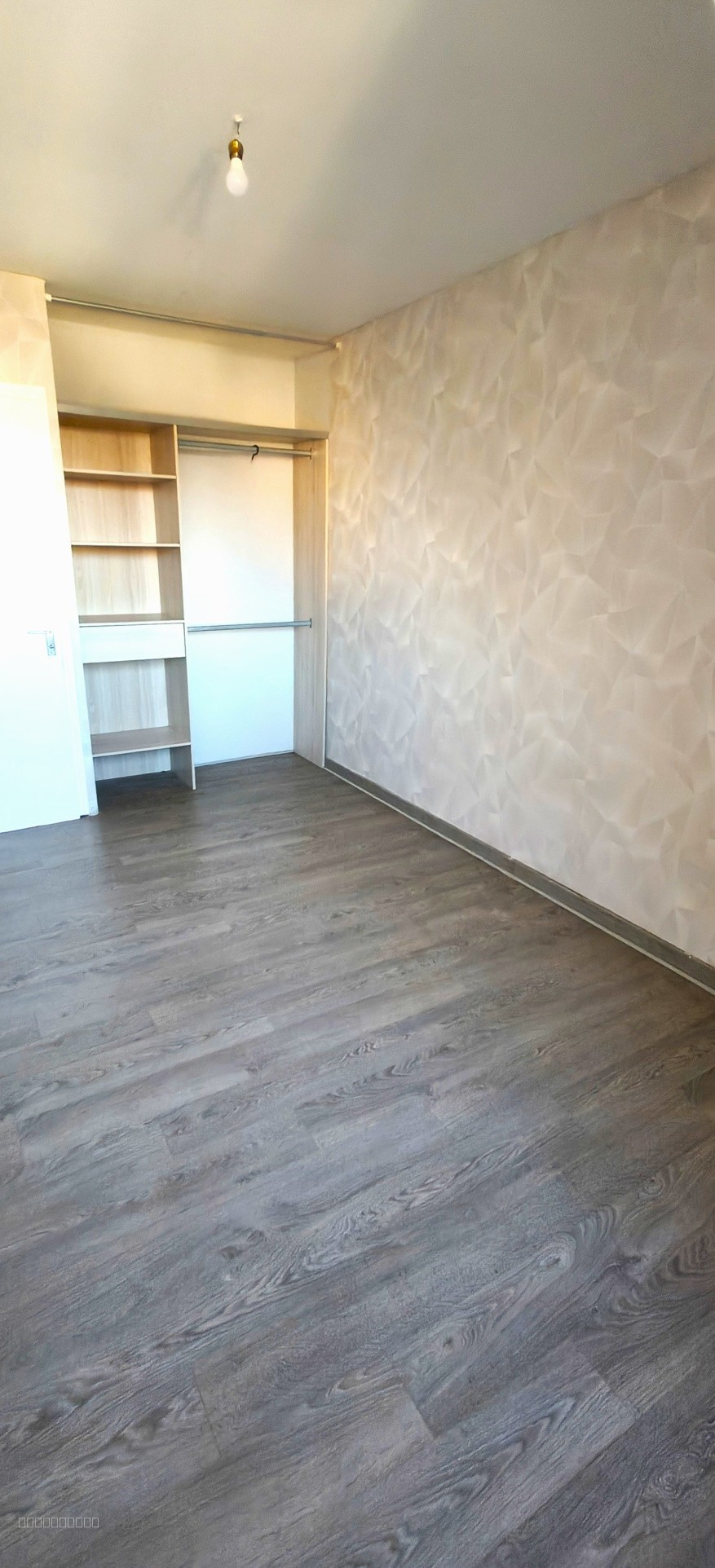 Beau duplex 6 pièces 105 m2   Loggia sud, garage & balcon   Onet-le-Château (La Baleine) — photo 12