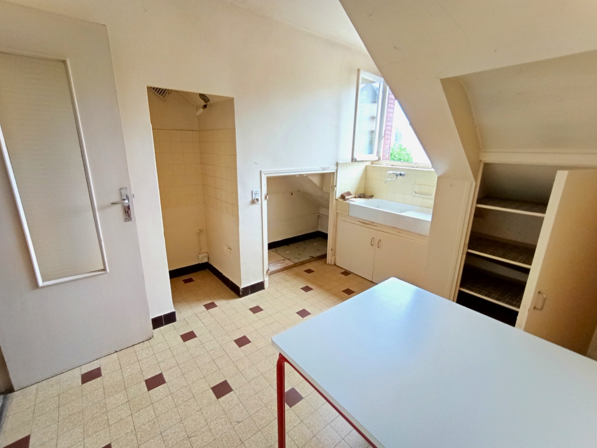 T1 + STUDETTE EN UN... OU PAS - RODEZ CENTRE — photo 6