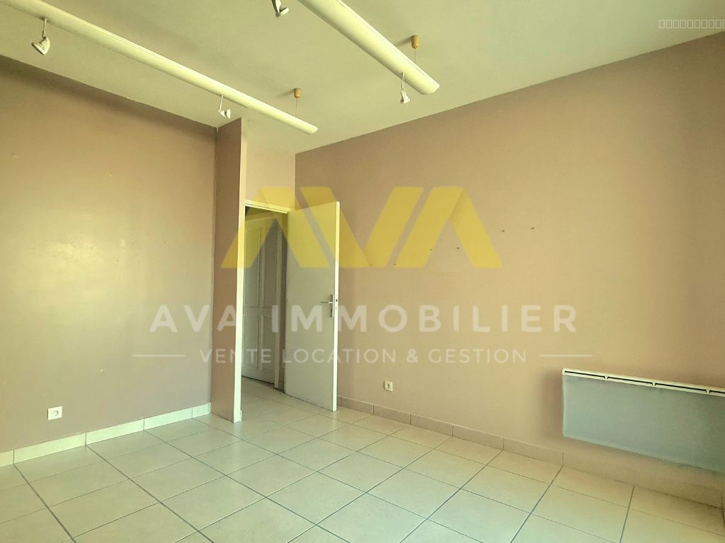 Local professionnel de 95 m2   Quartier Notre-Dame, centre-ville — photo 5