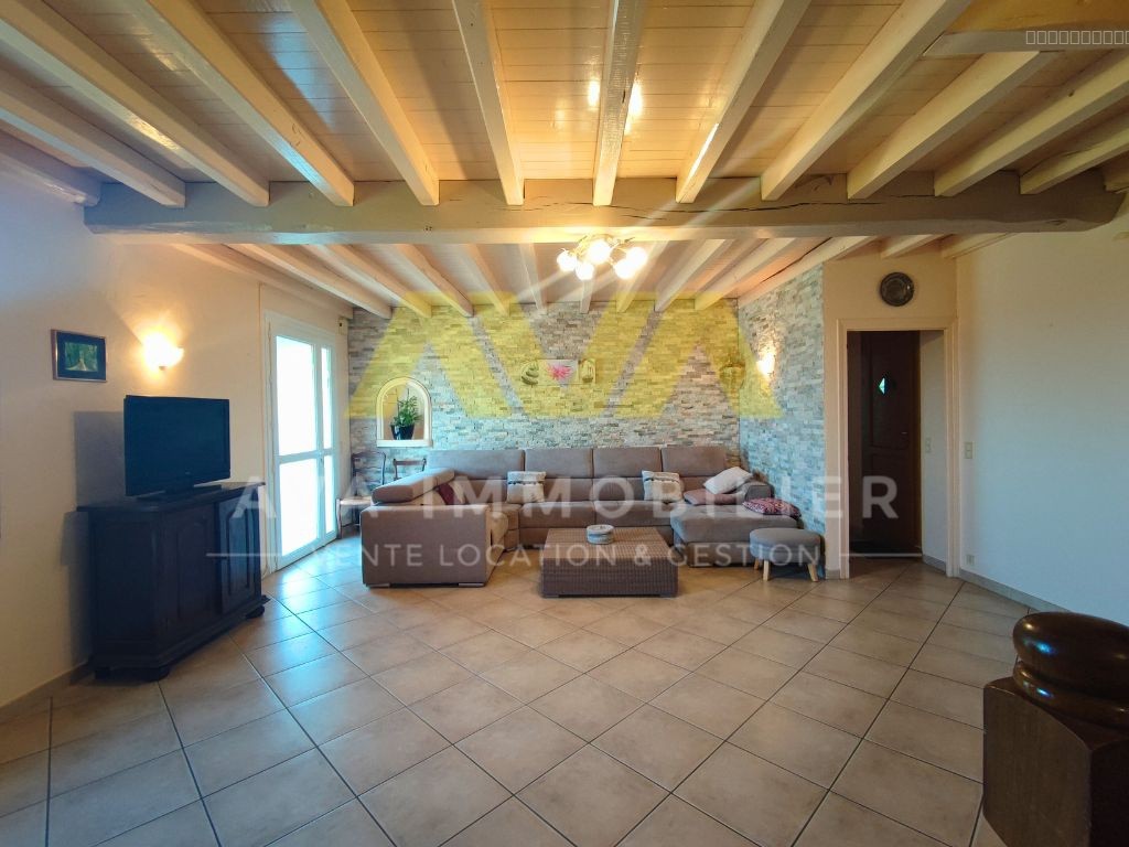 Propriété de deux habitations autonomes avec dépendances — photo 15