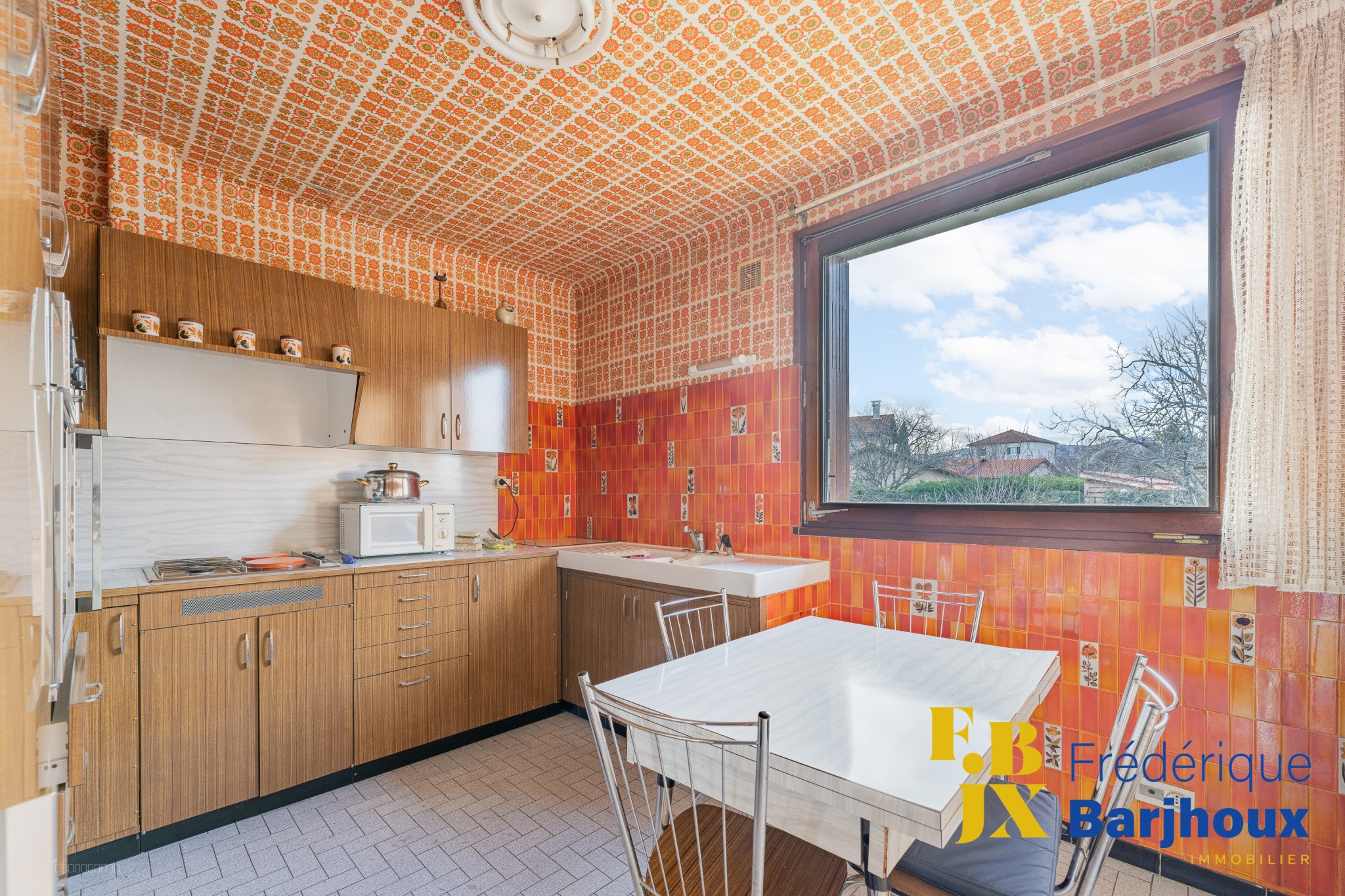 Brindas calme maison 126 m2 terrain 1775 m2 garage 56 m2 vue++ bus écoles commerces — photo 8