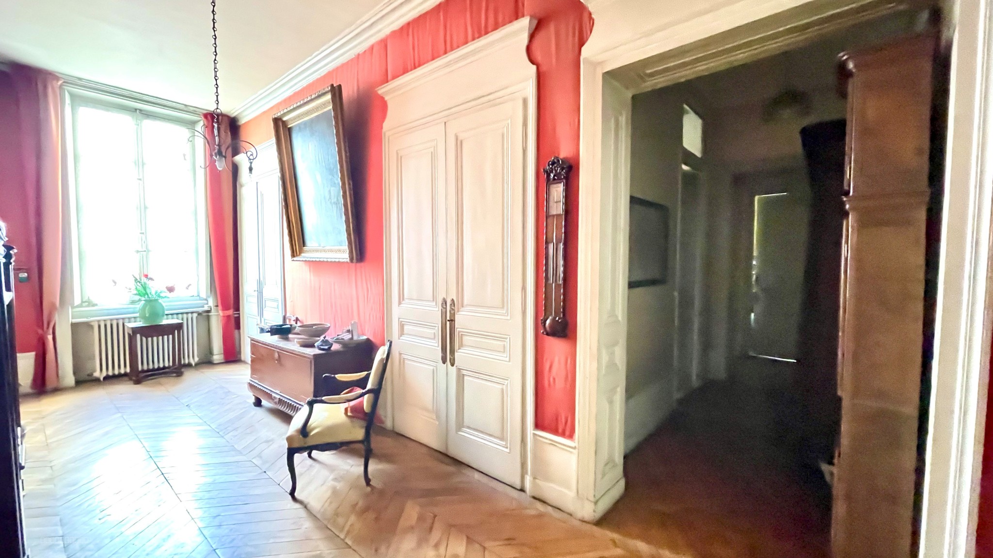 Lyon 2-Hotel Dieu-Bellecour bel appartement ancien 264 m2 pièces salons réception 5 ch parking 2è étage asseur grenier — photo 2