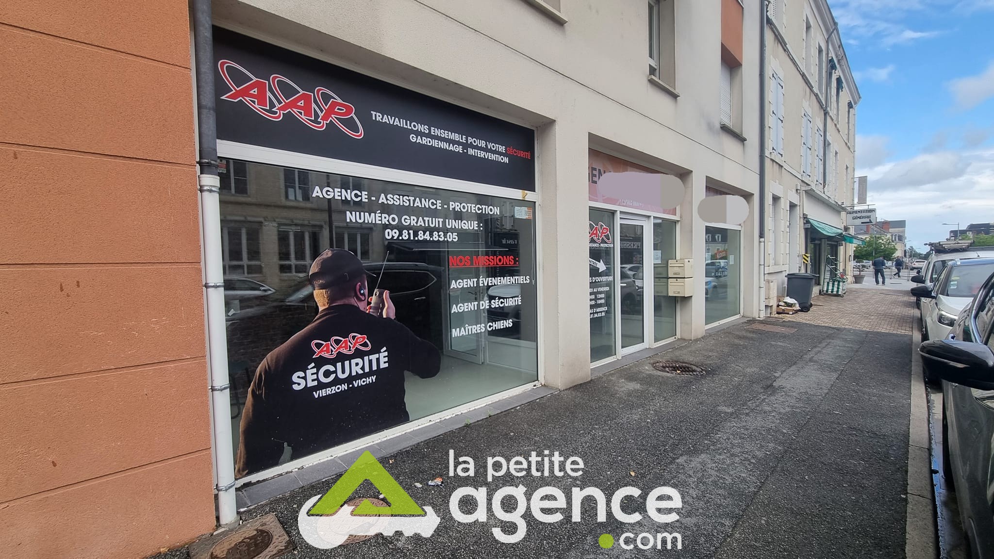 local commercial — photo 2