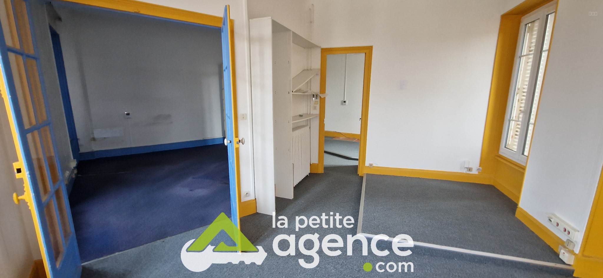 APPARTEMENT AVEC TERRASSE — photo 5