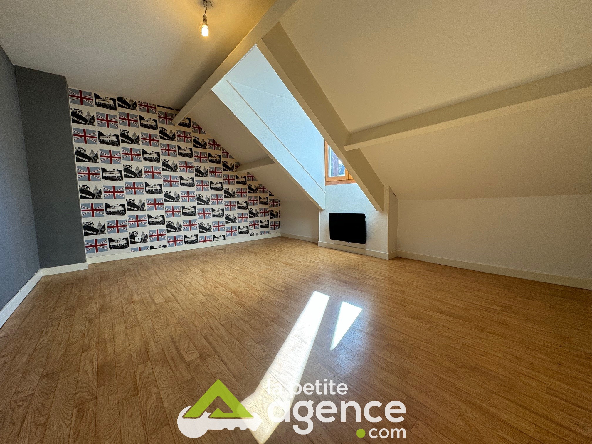 Bourges maison d'environ 130 m2 avec jardin et garage 5 chambres — photo 4