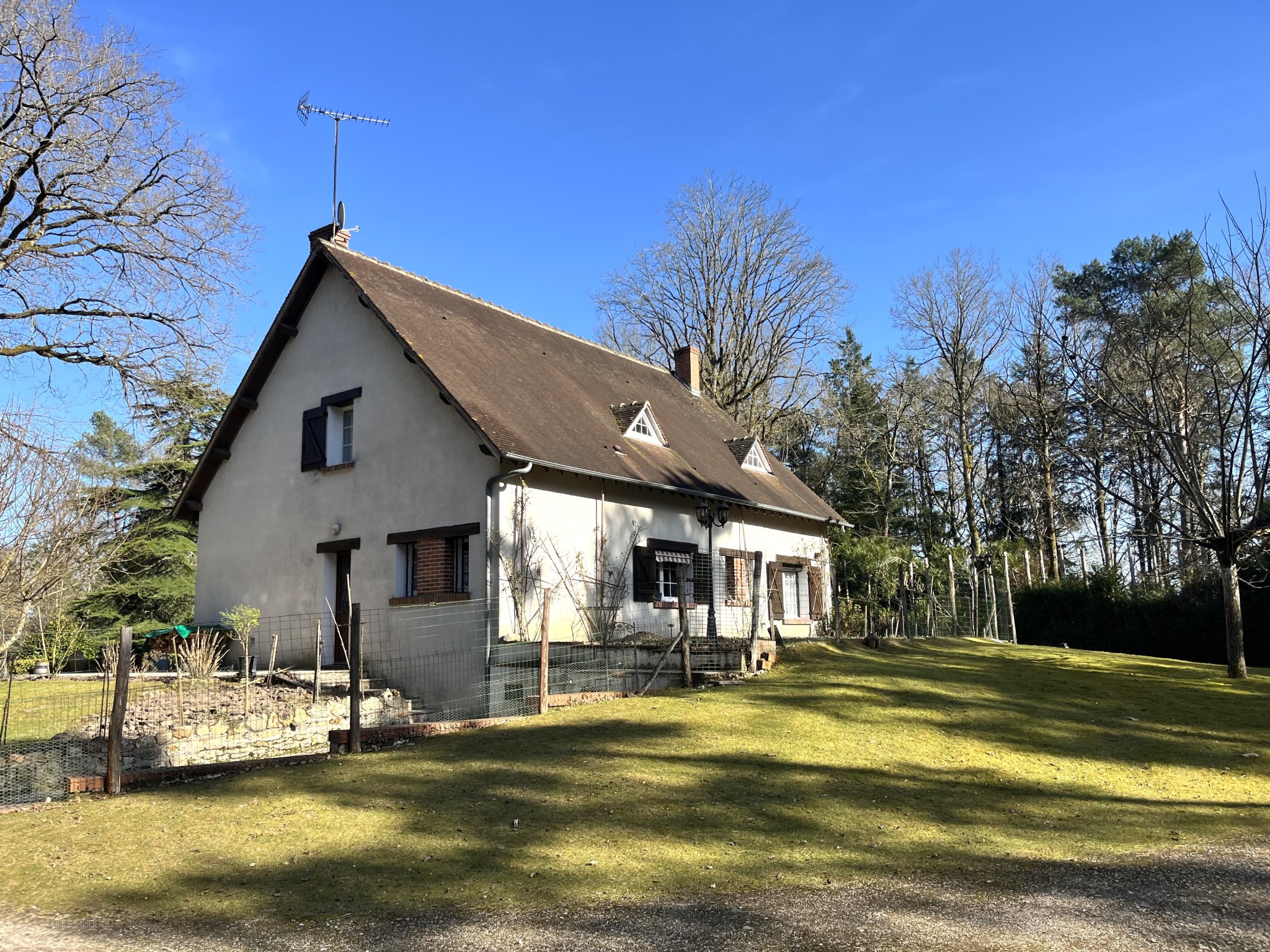Maison dans les bois..... — photo 2