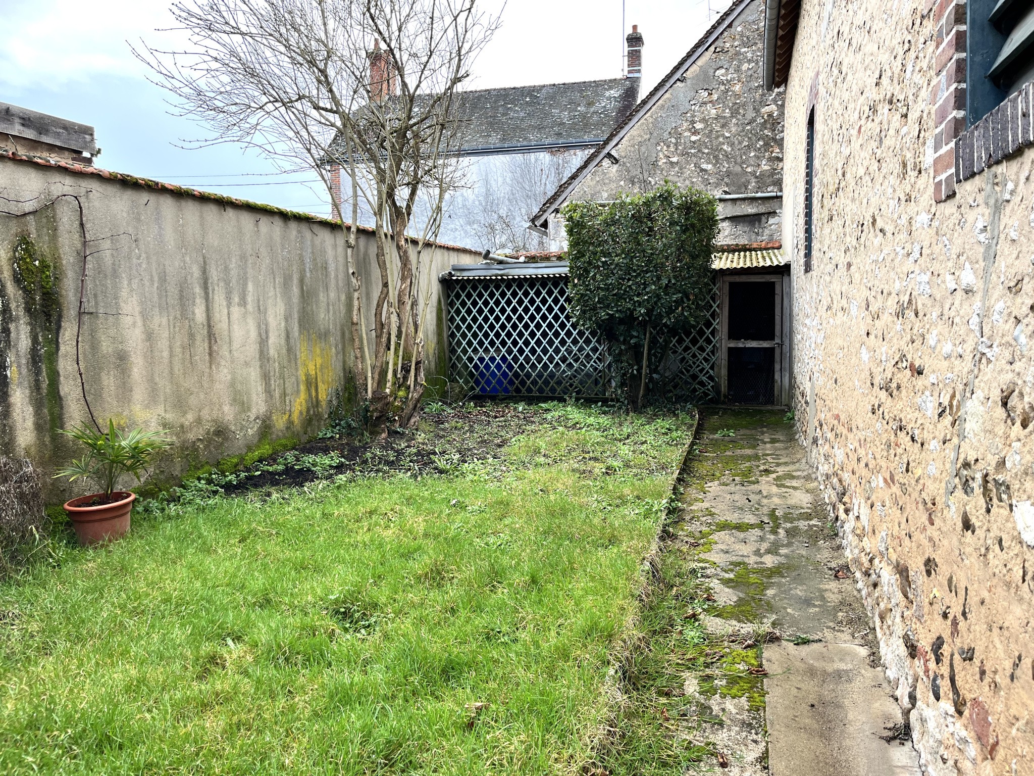 Pavillon avec fort potentiel   126 m2   Grand terrain   Boismorand — photo 3