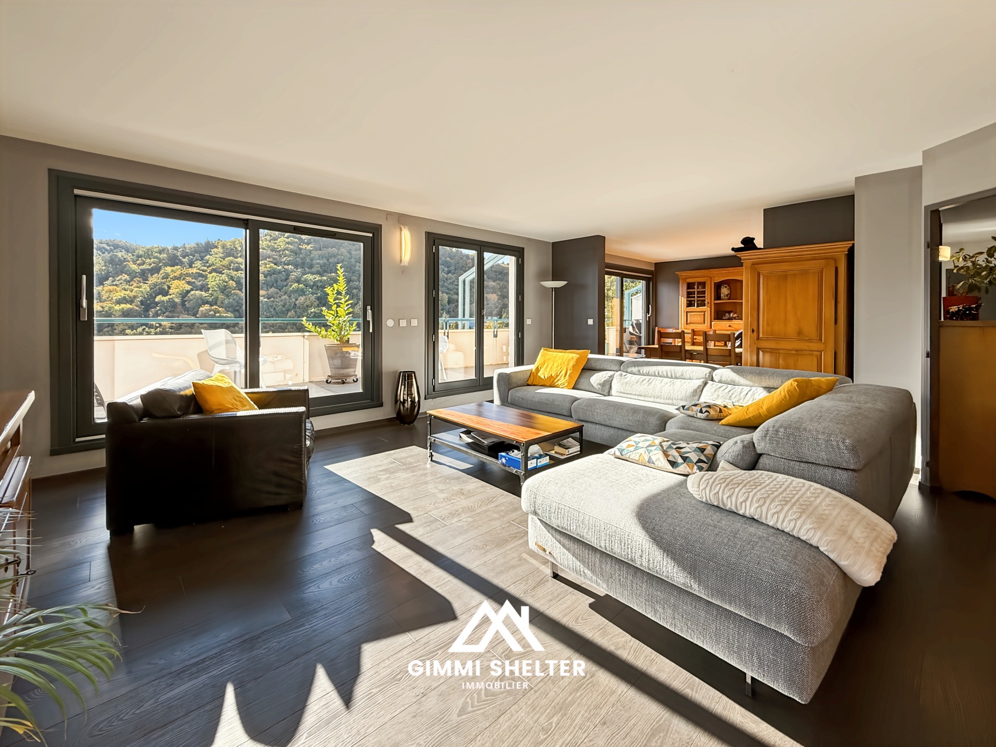 Exclusivité appartement T3 avec terrasse, garage et cave - Chamalières — photo 3