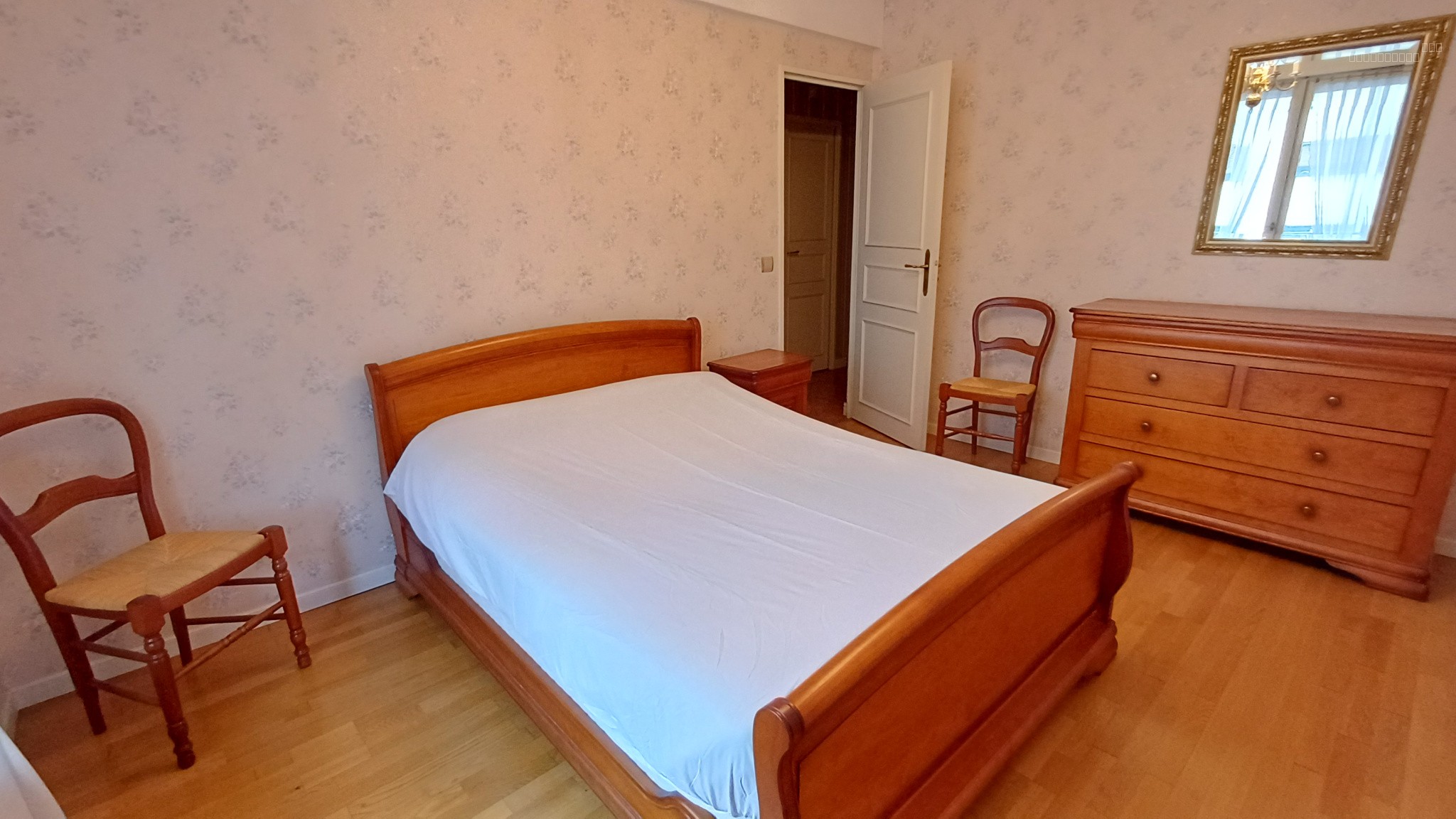 Grand appartement traversant de 105 m2 avec garage et parking   Quartier recherché de Clermont-Ferrand — photo 7