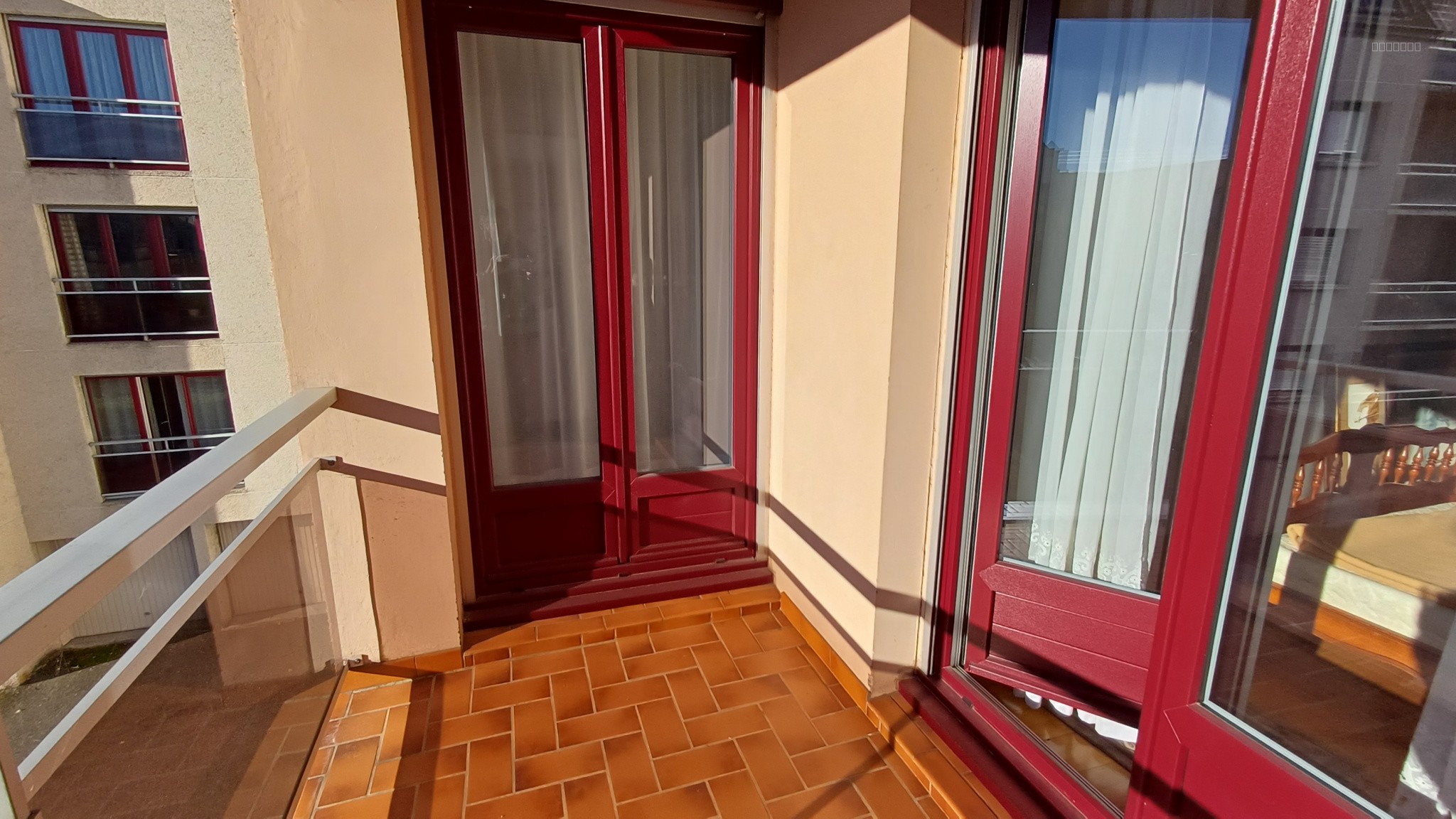Grand appartement traversant de 105 m2 avec garage et parking   Quartier recherché de Clermont-Ferrand — photo 9